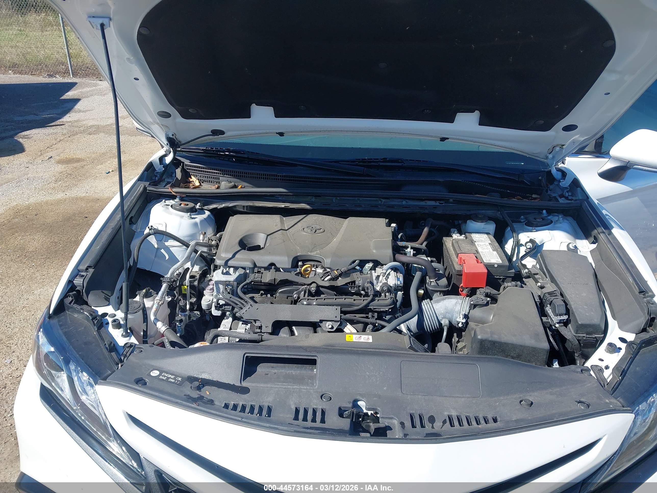 TOYOTA CAMRY image 10