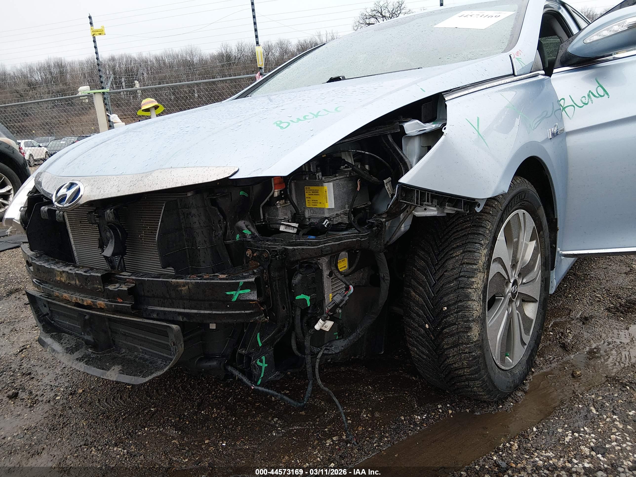HYUNDAI SONATA image 6