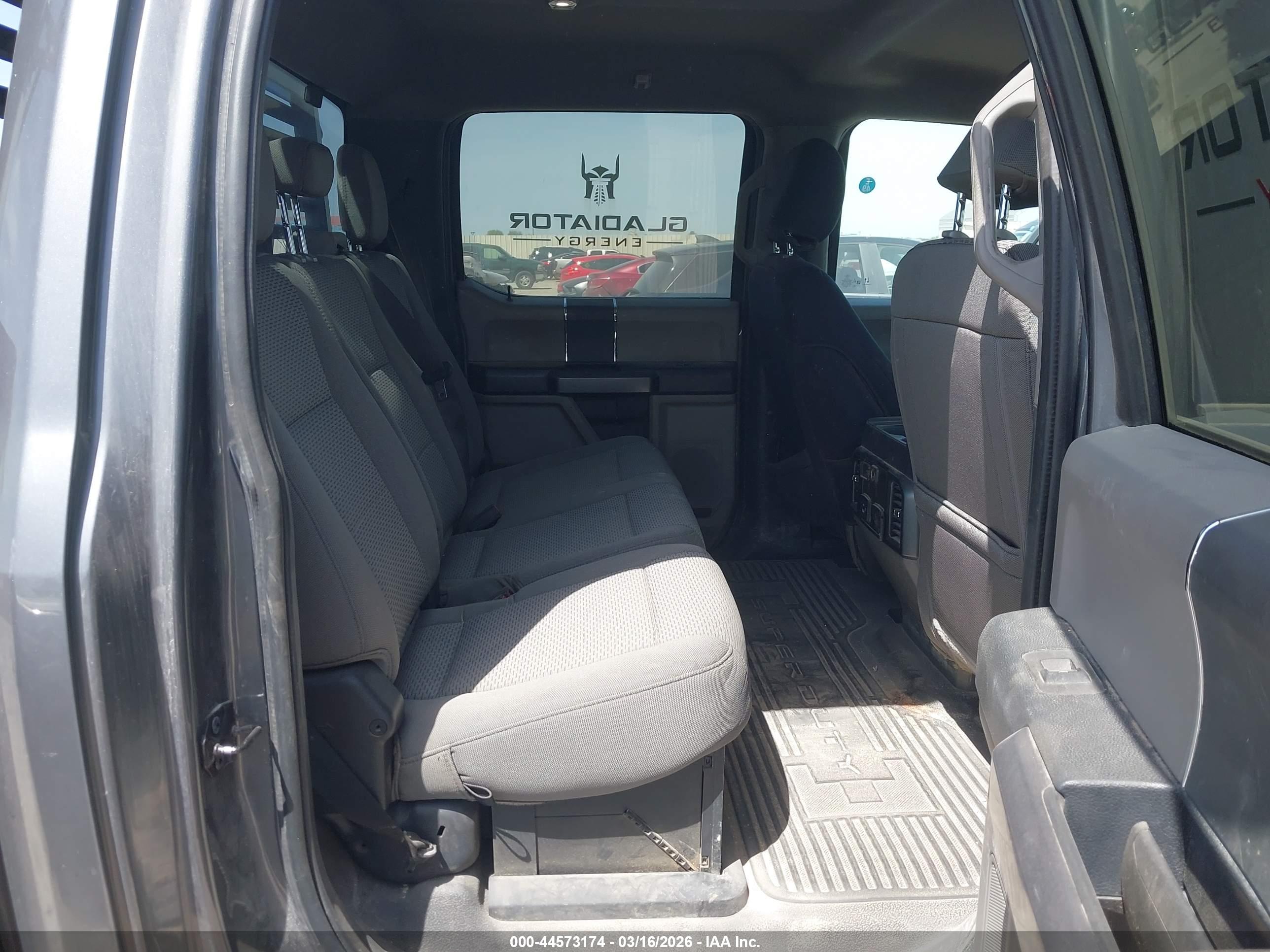 FORD F-250 image 8