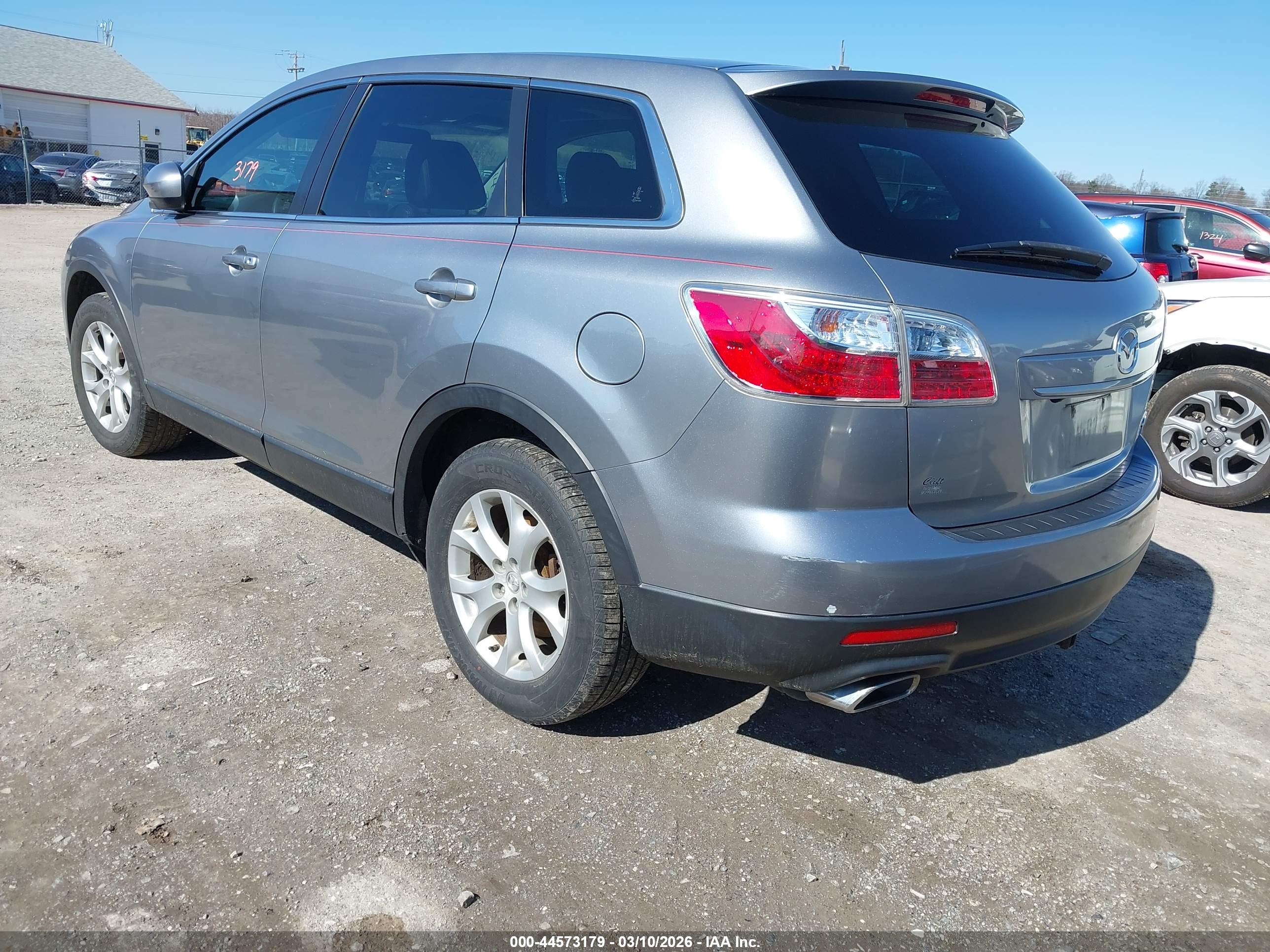 MAZDA CX-9 image 3