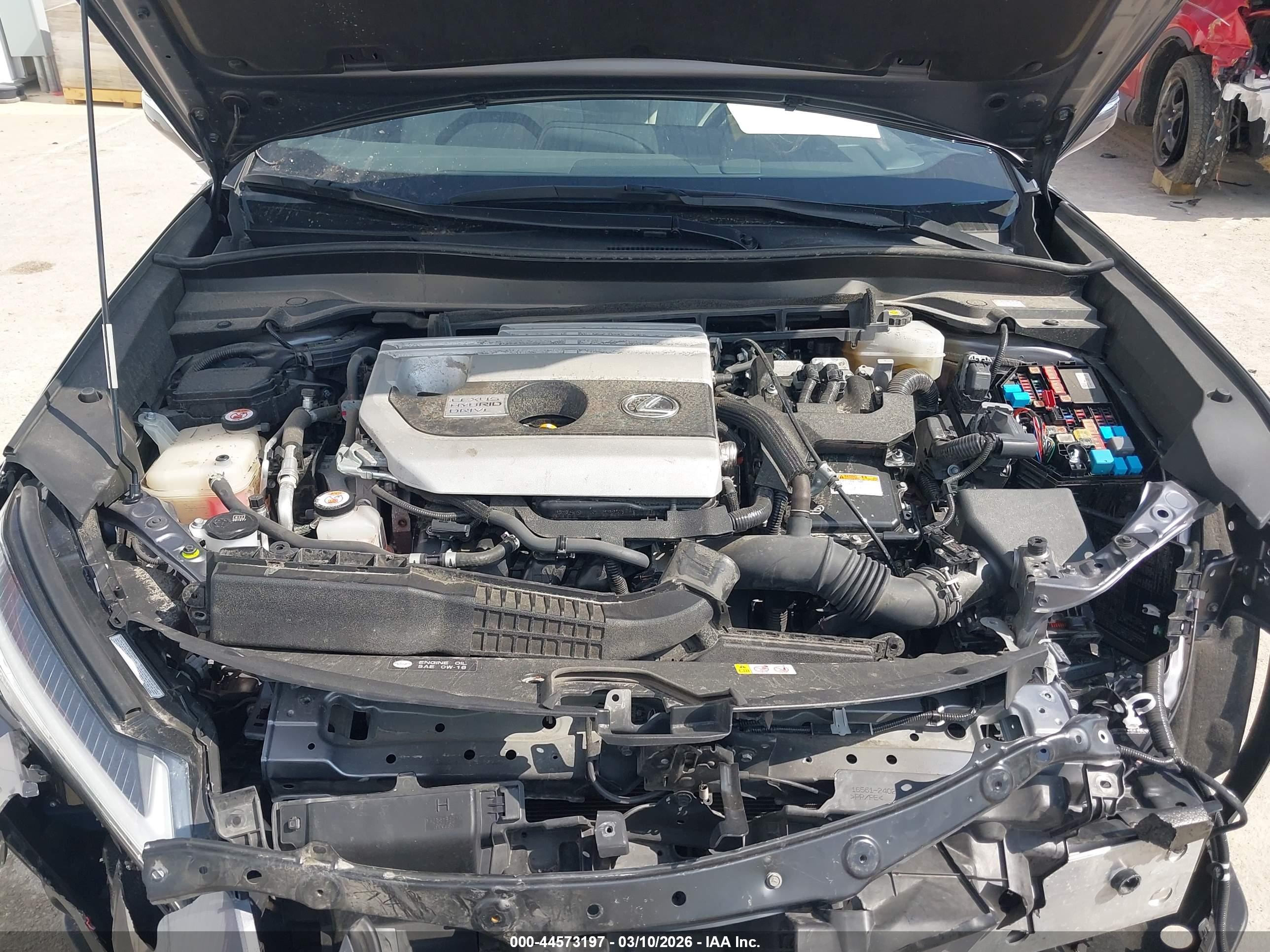 LEXUS UX image 10