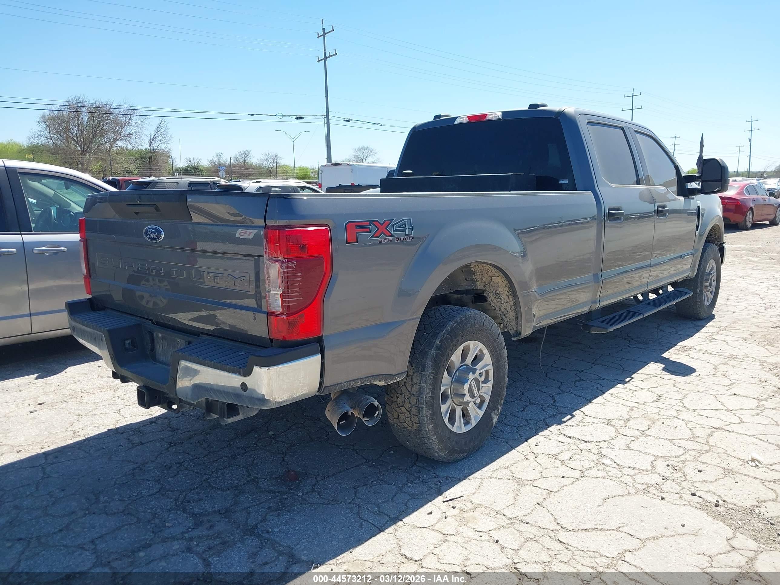 FORD F-250 image 4