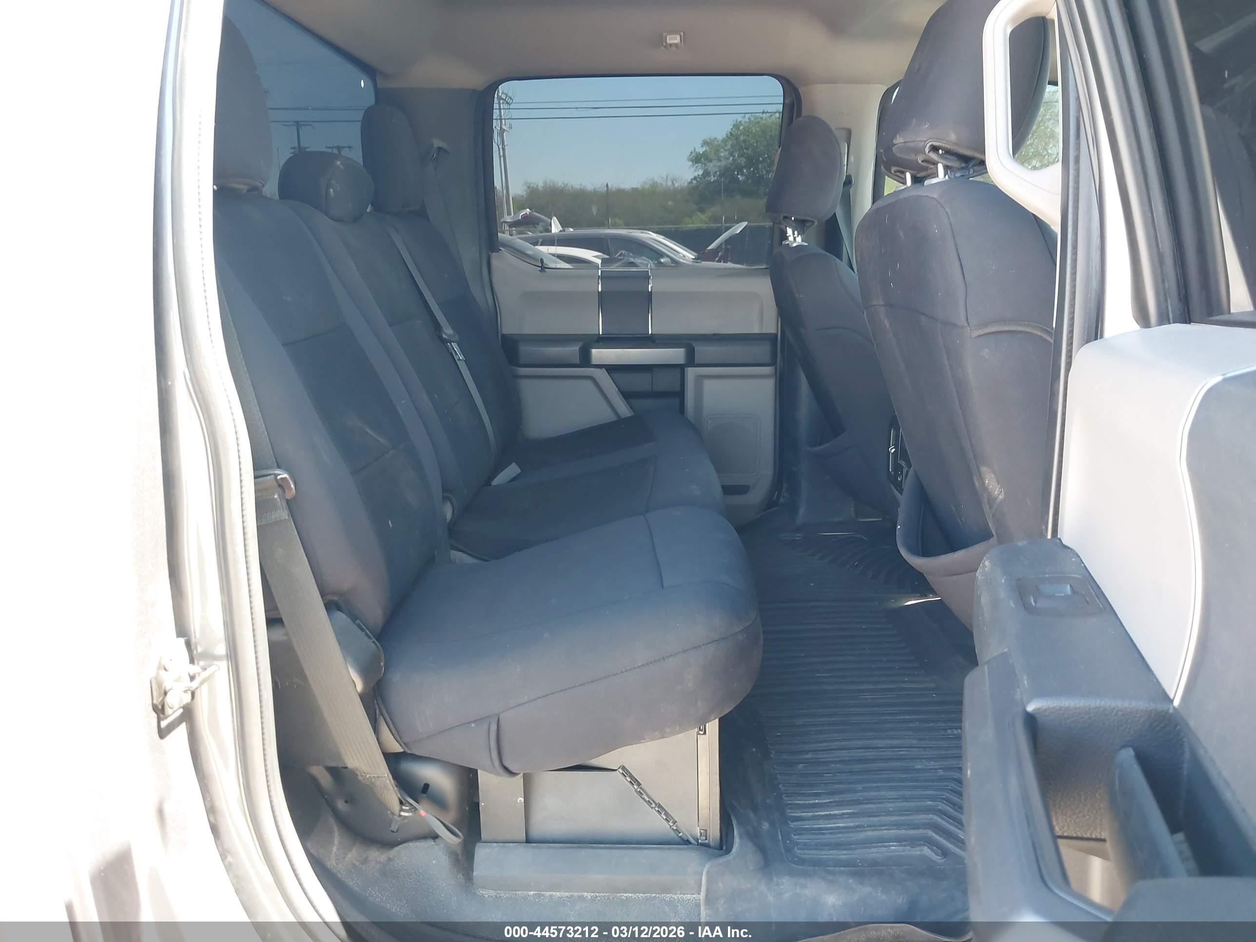 FORD F-250 image 8