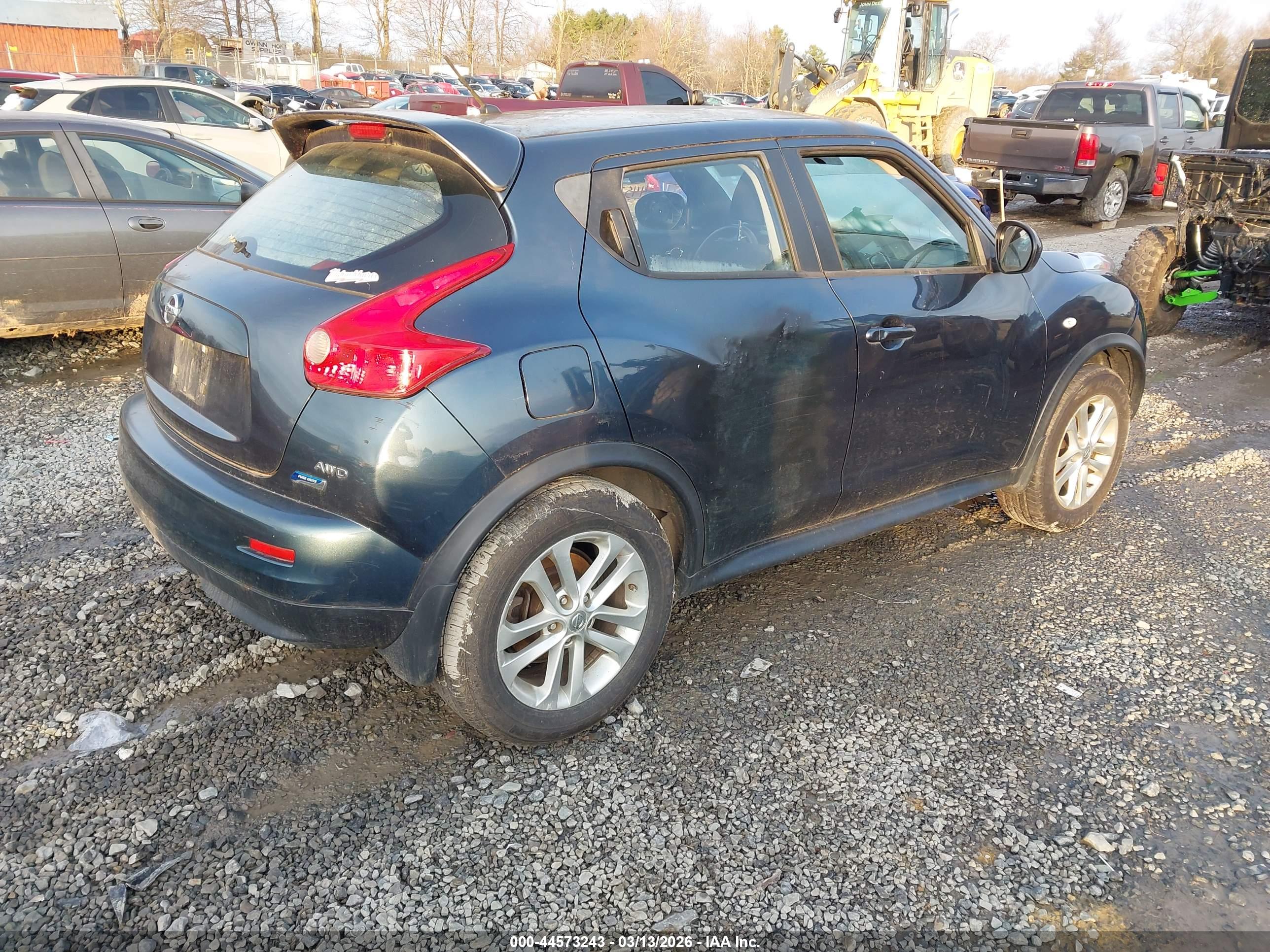 NISSAN JUKE image 4