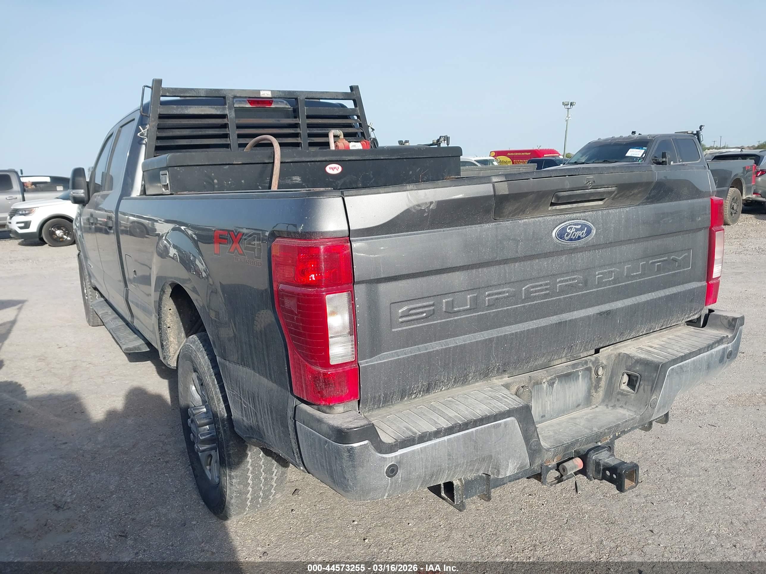 FORD F-250 image 3