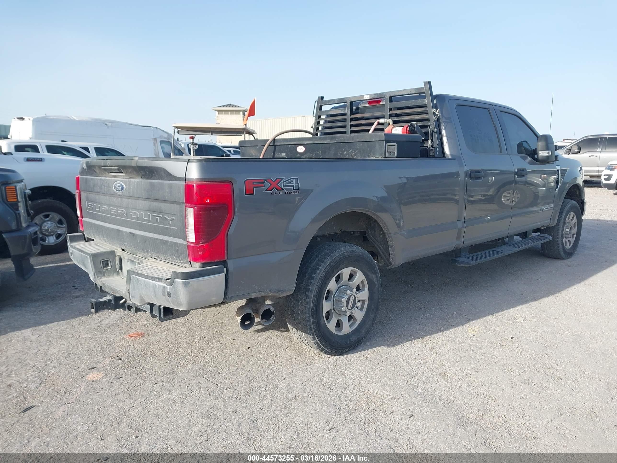 FORD F-250 image 4