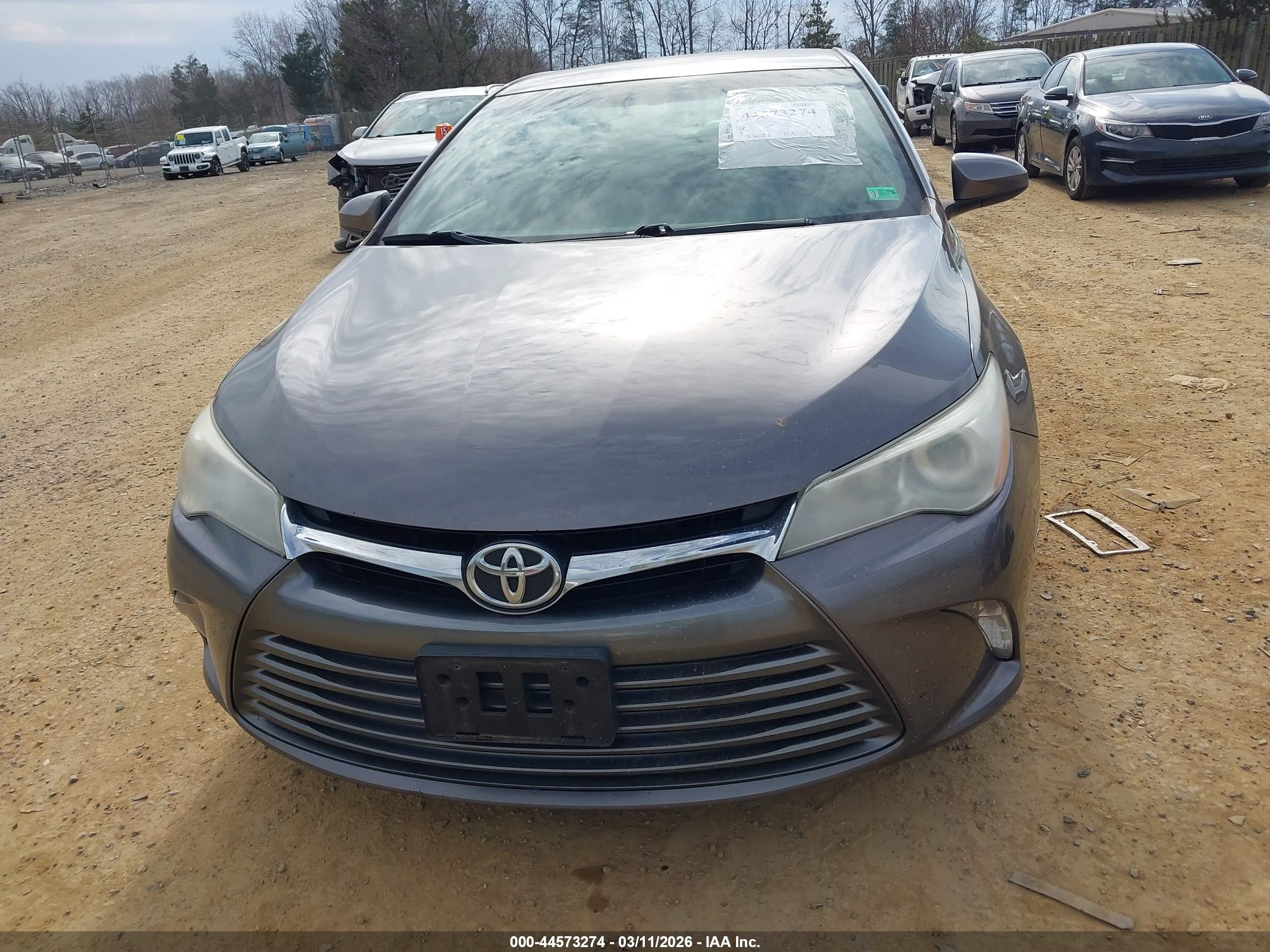 TOYOTA CAMRY image 6