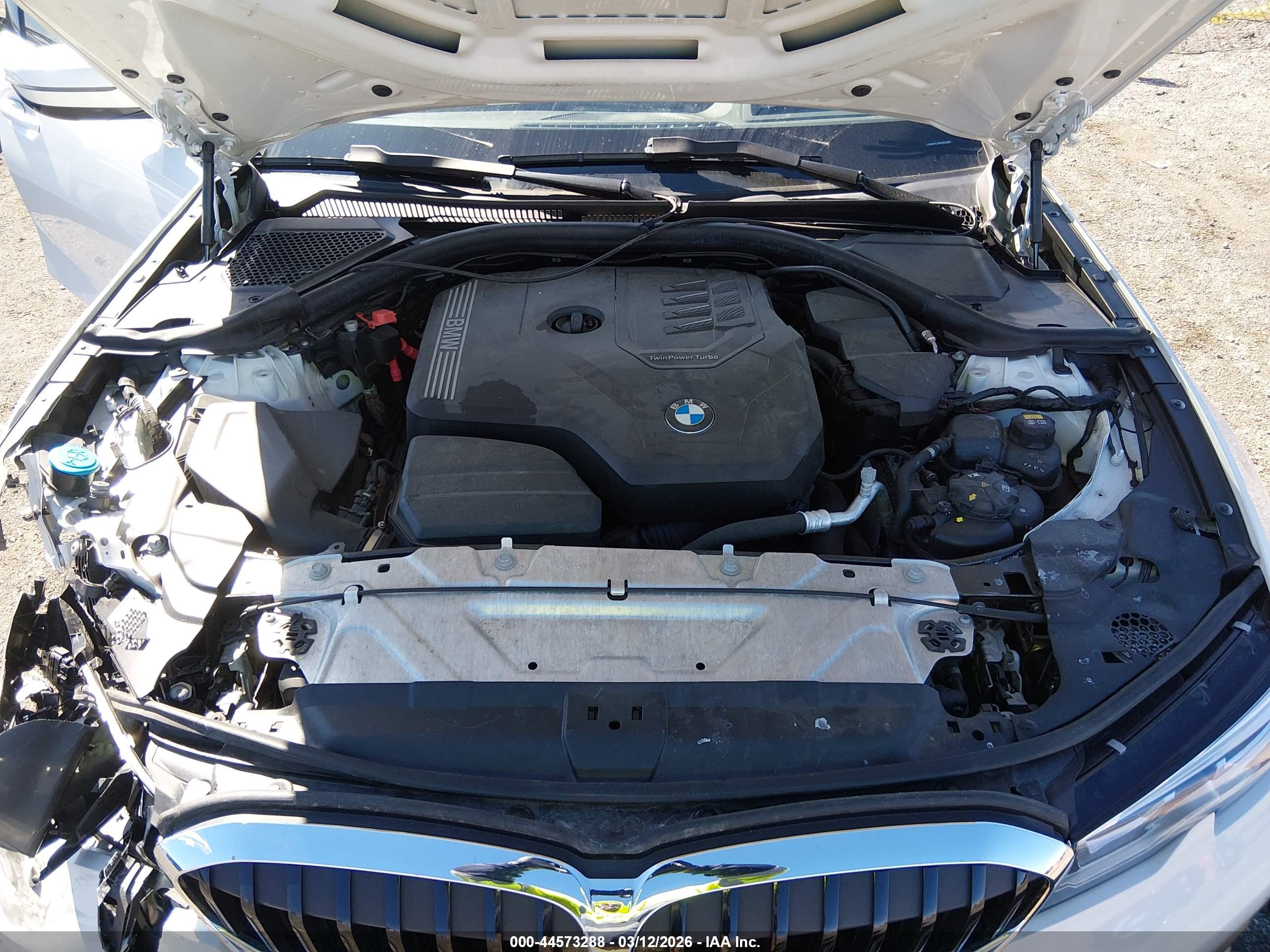 BMW 330I image 10