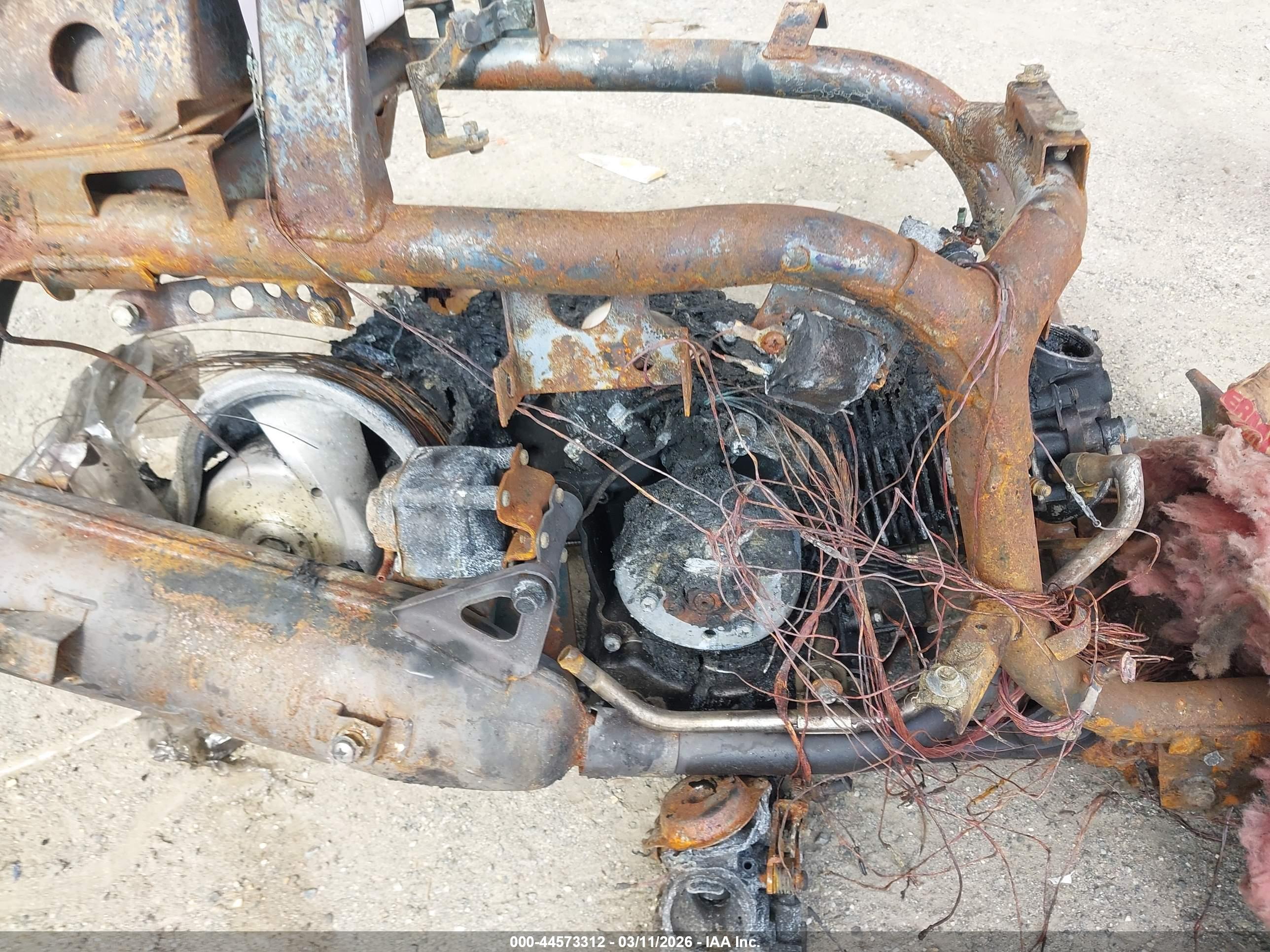 YAMAHA YJ125 image 8