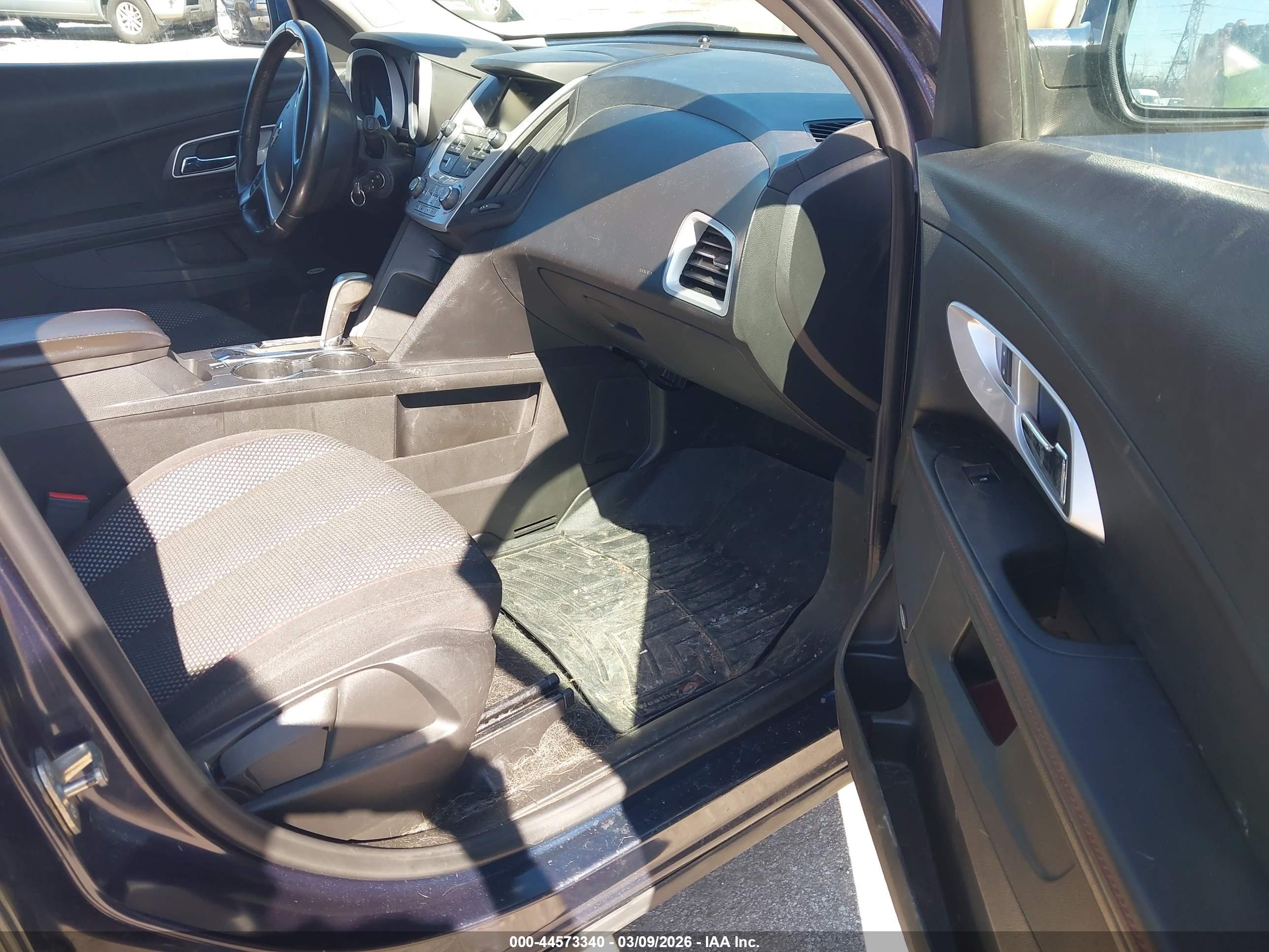 CHEVROLET EQUINOX image 5