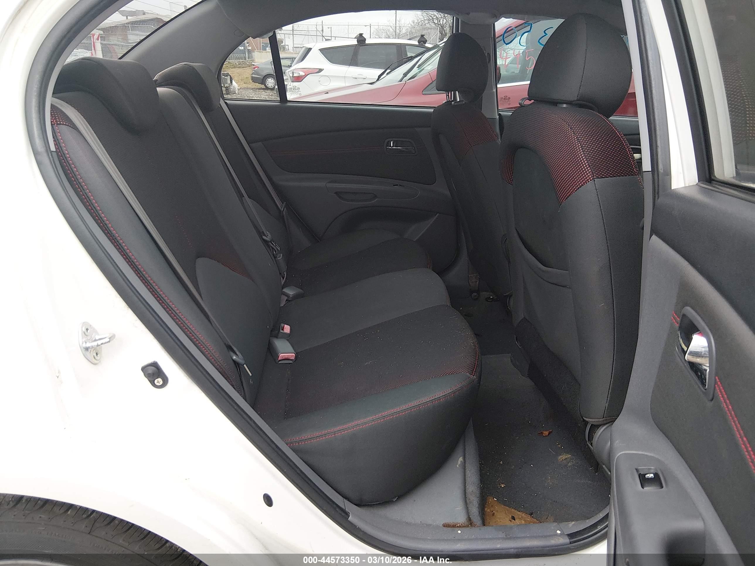 KIA RIO image 8