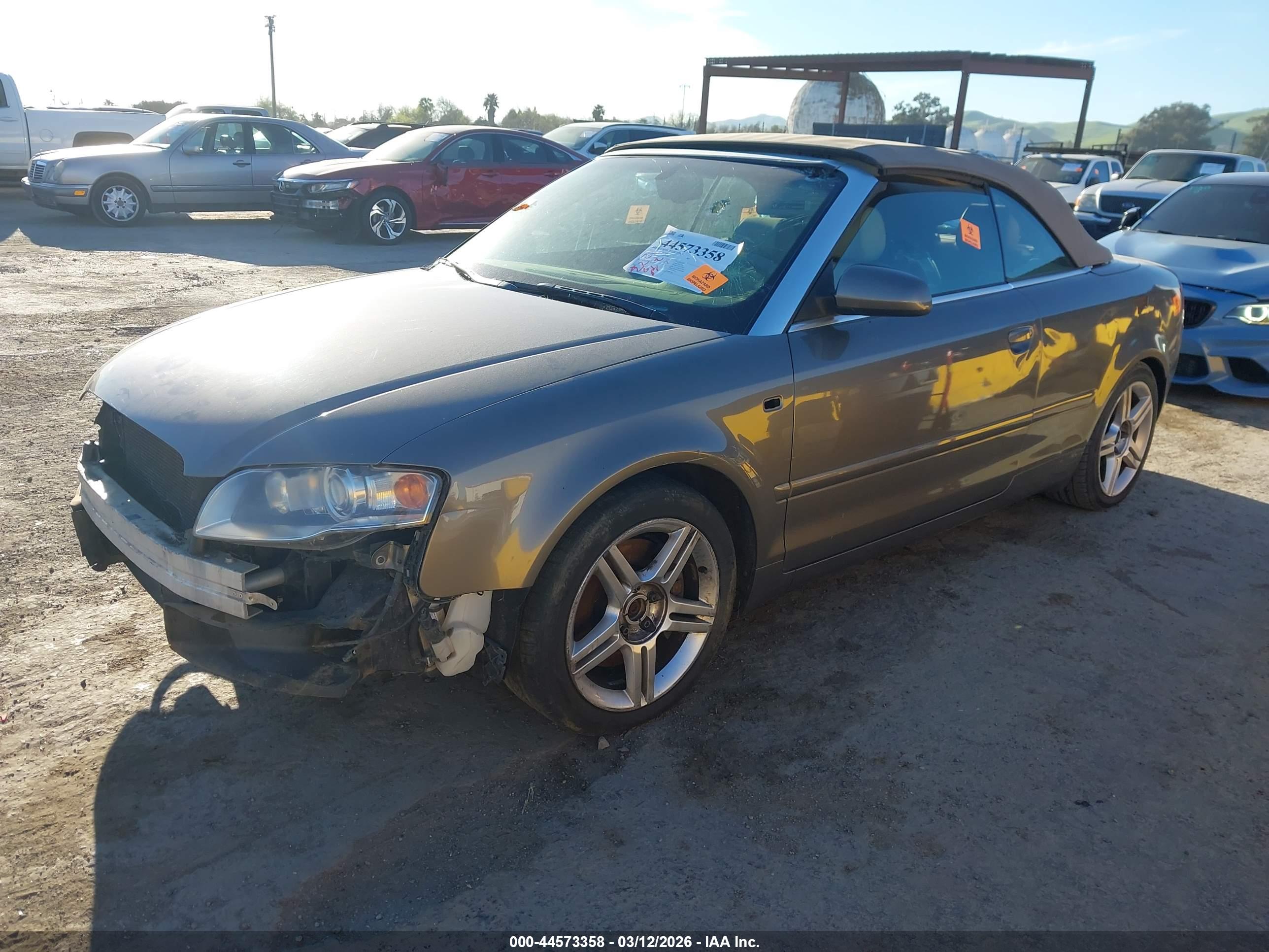 AUDI A4 image 2
