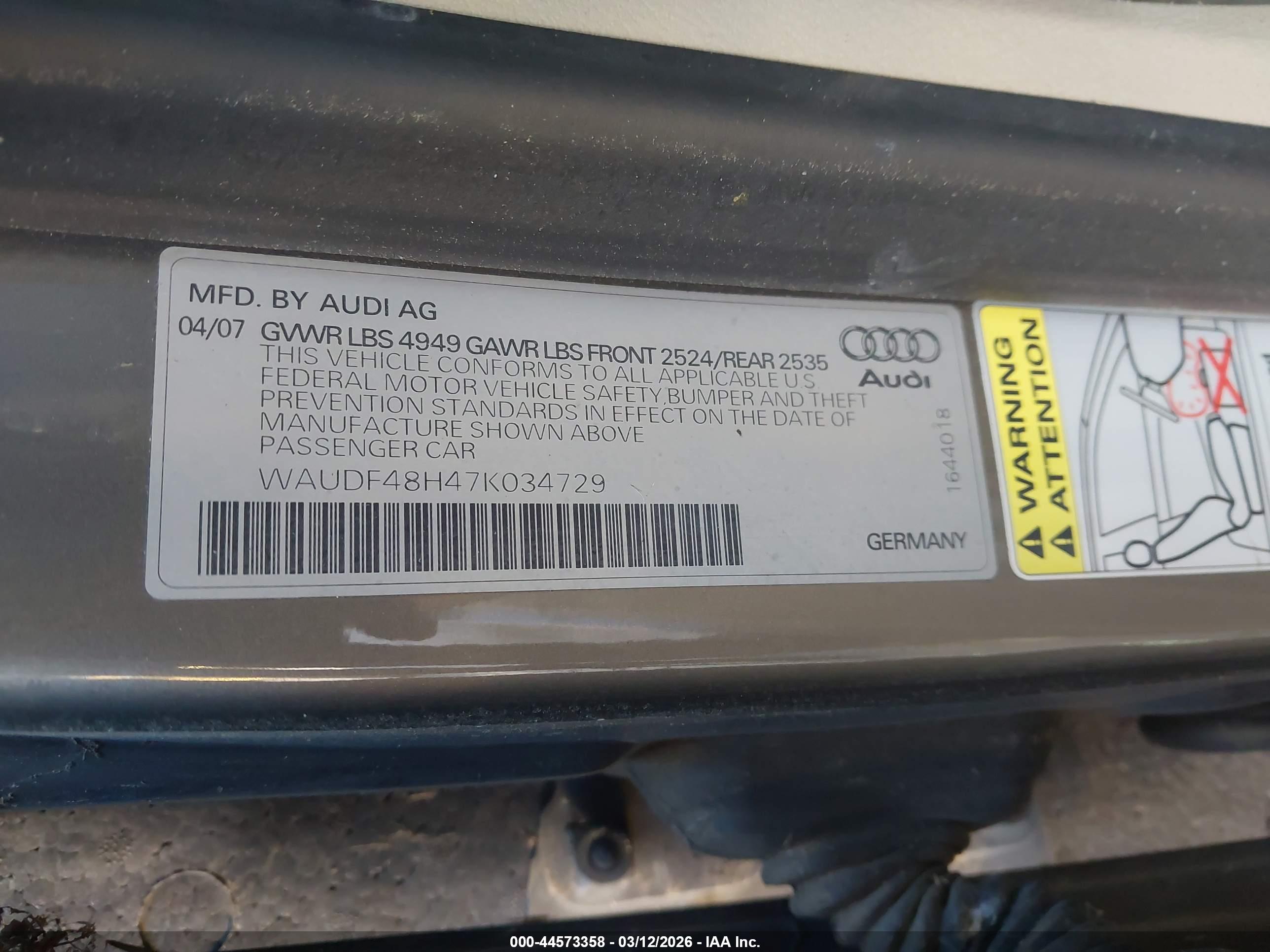 AUDI A4 image 9