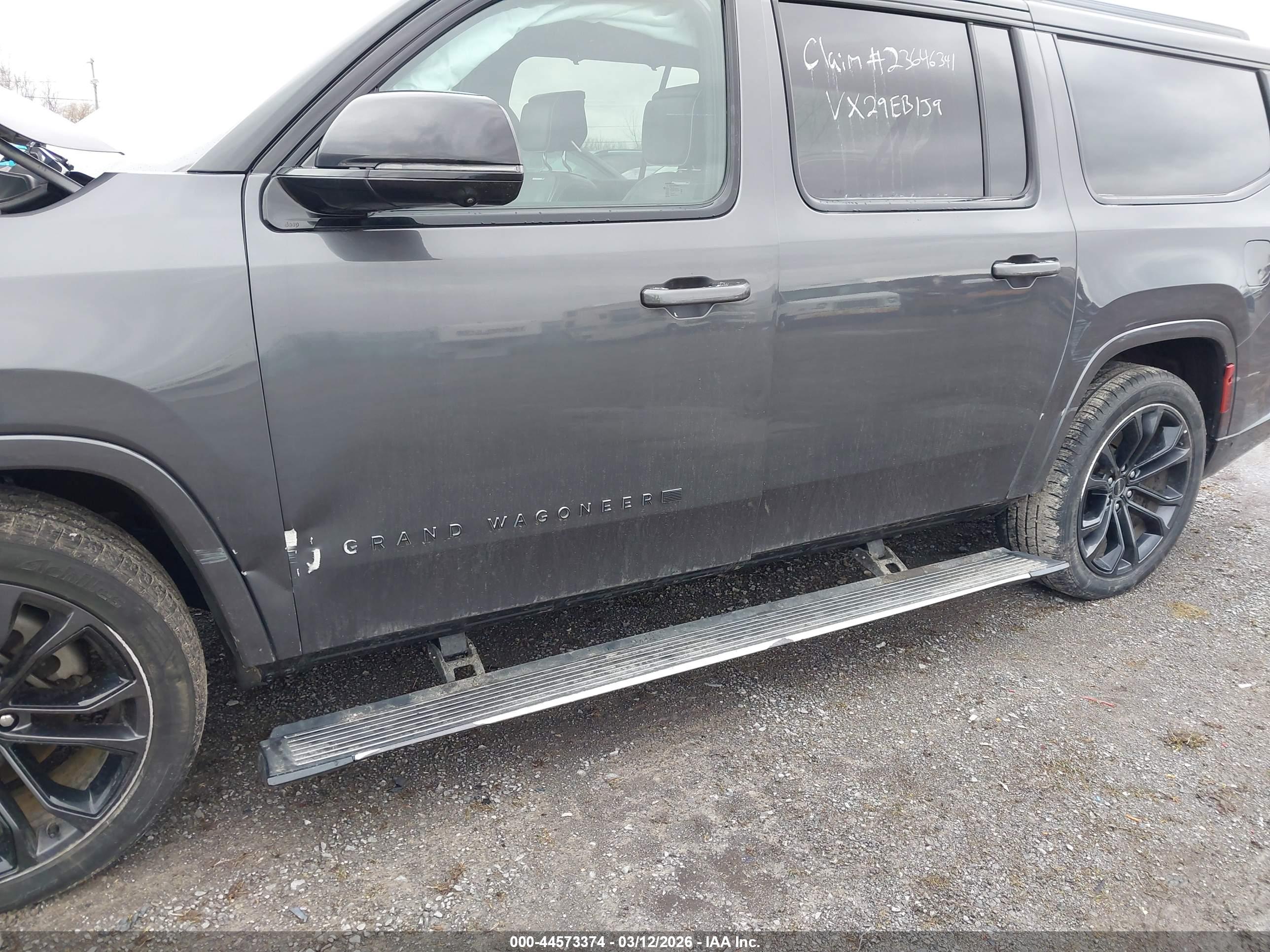 JEEP GRAND image 6