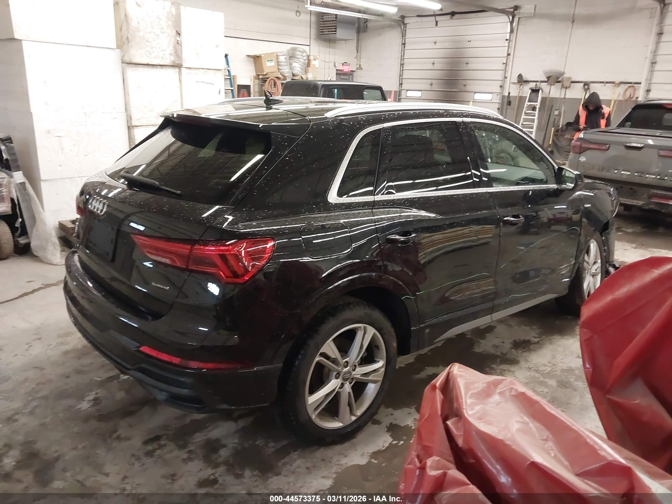 AUDI Q3 image 4