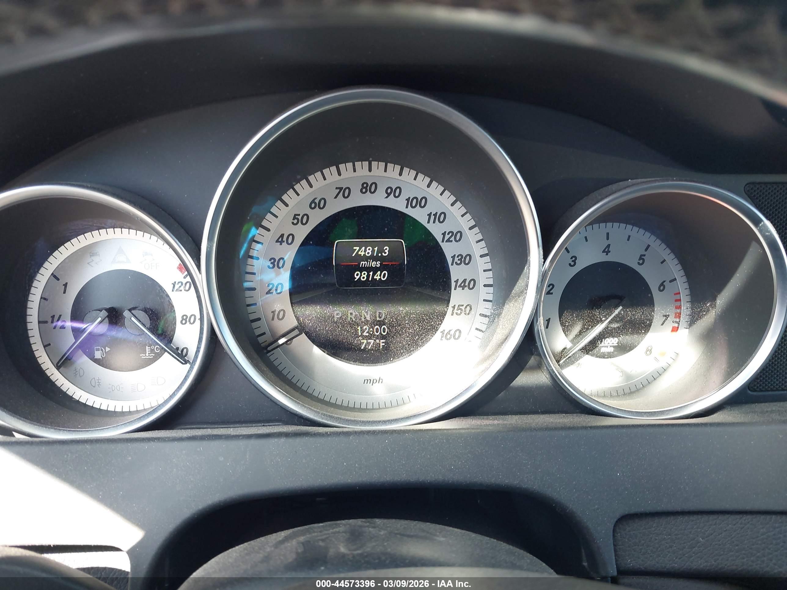 MERCEDES-BENZ C image 7
