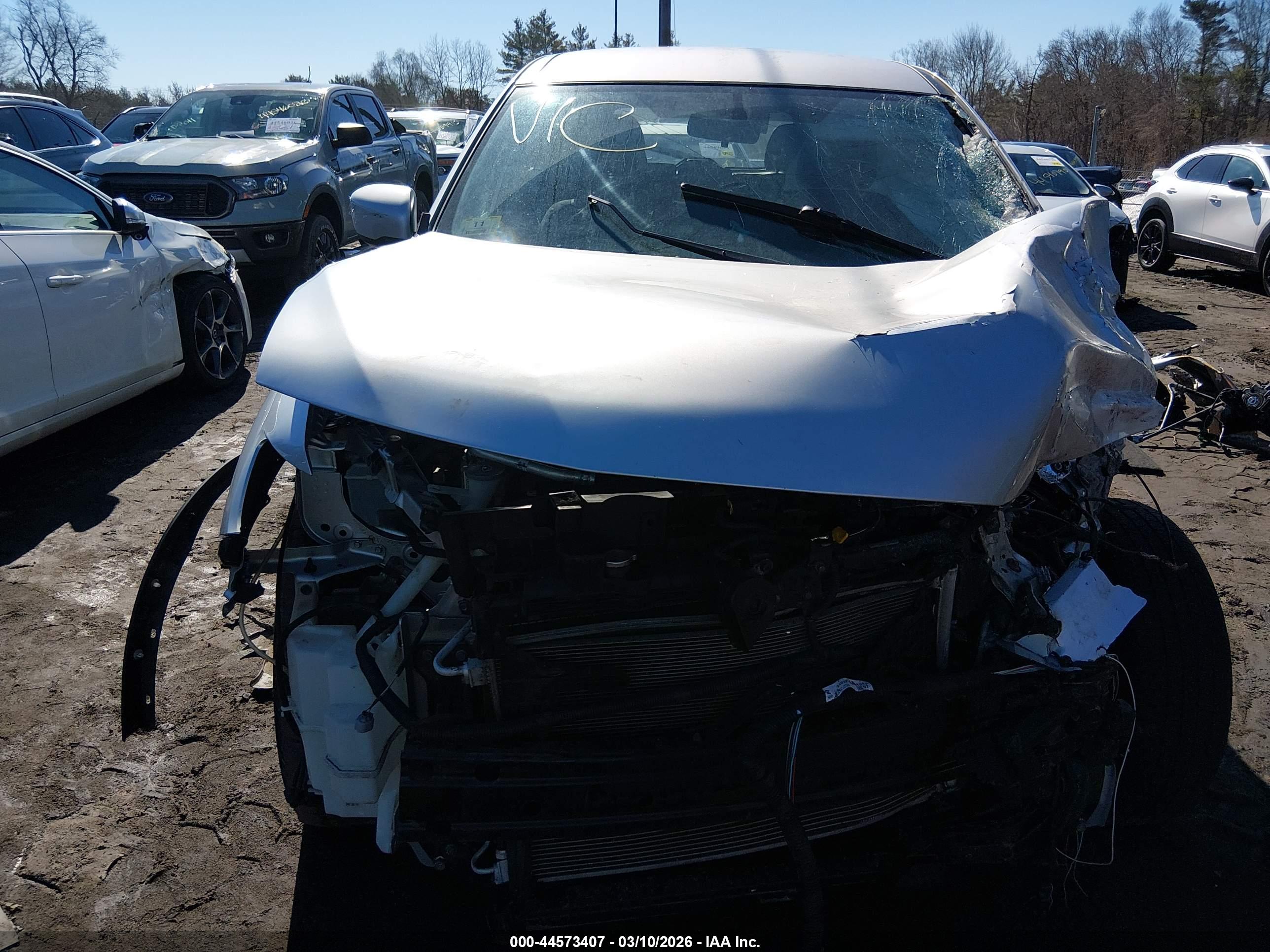 NISSAN ROGUE image 6