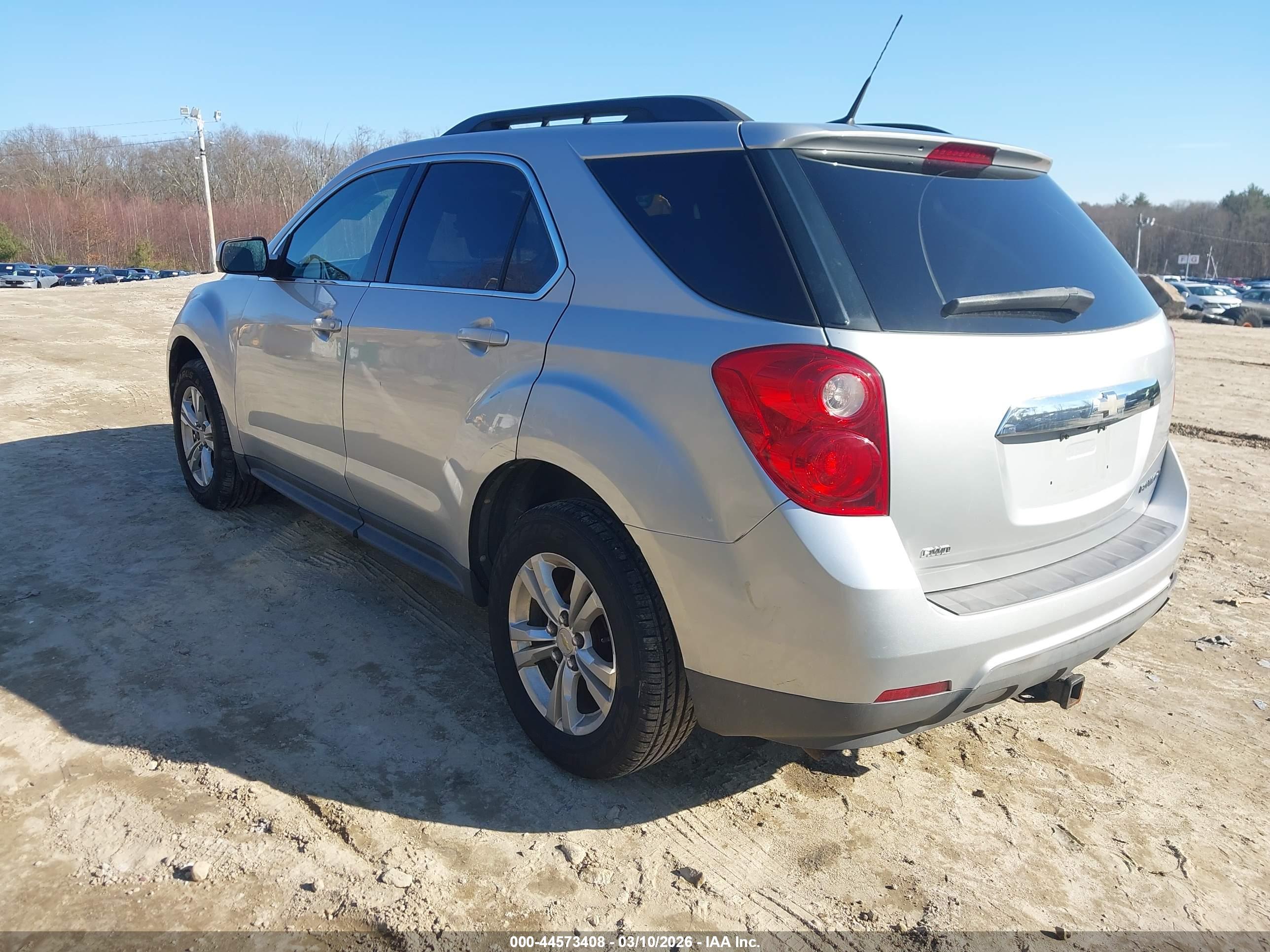 CHEVROLET EQUINOX image 3