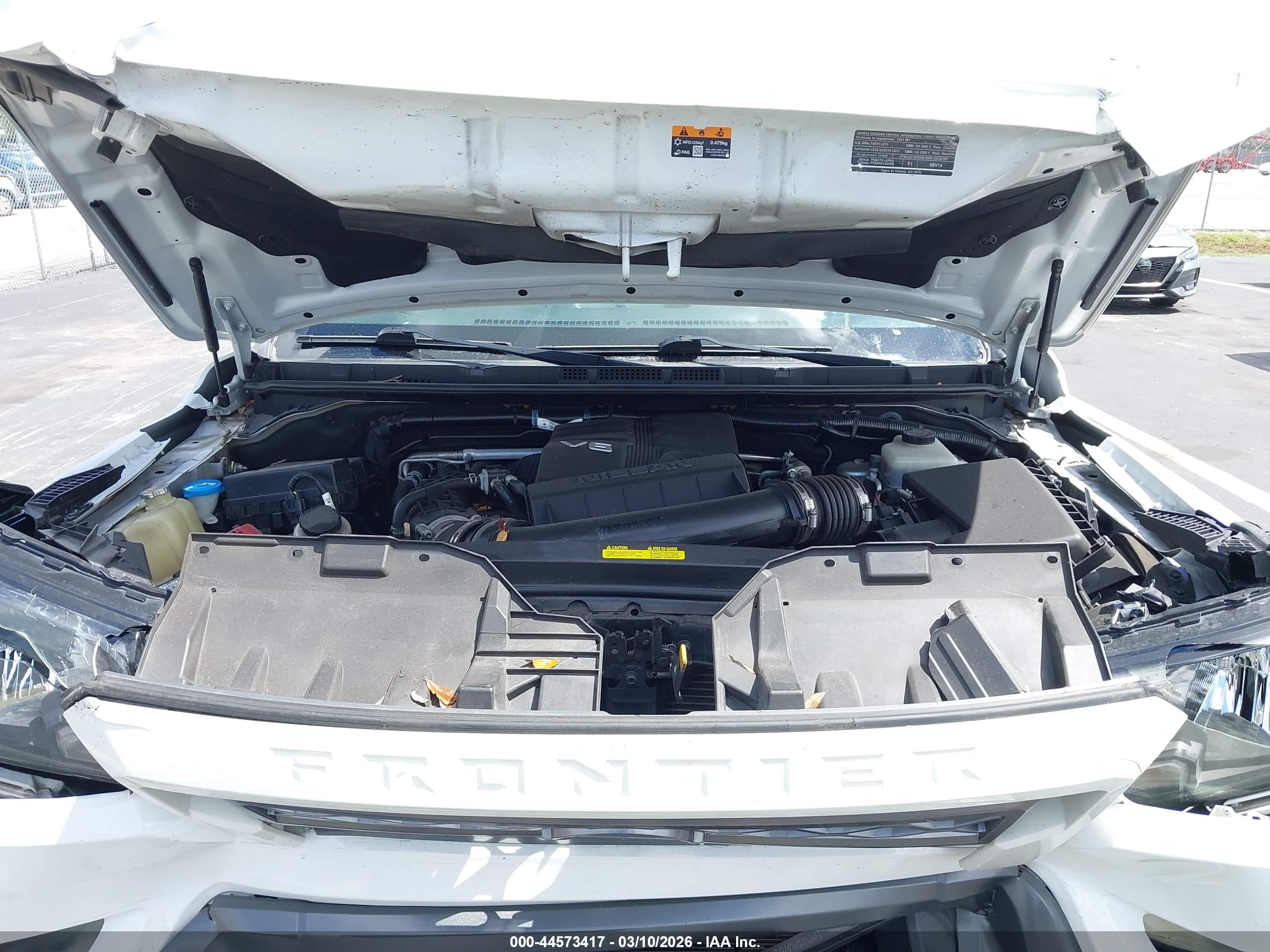 NISSAN FRONTIER image 10