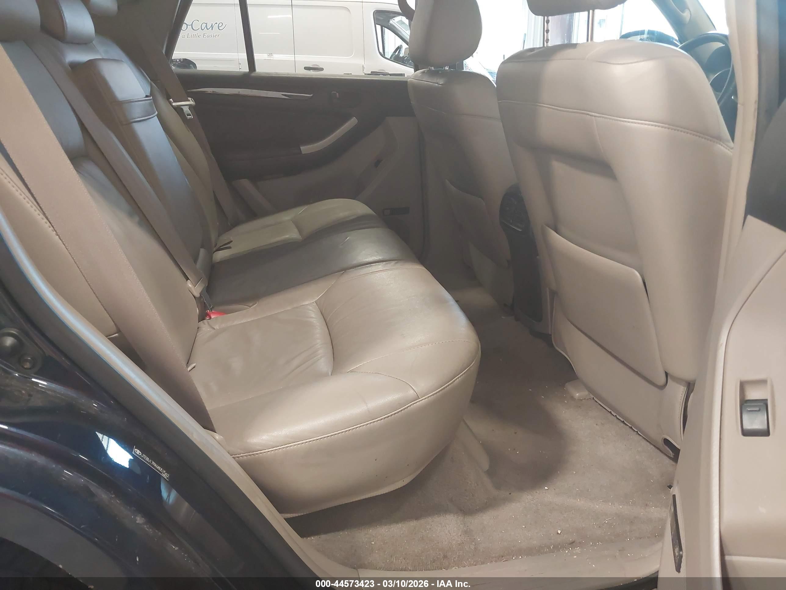 TOYOTA 4RUNNER image 8