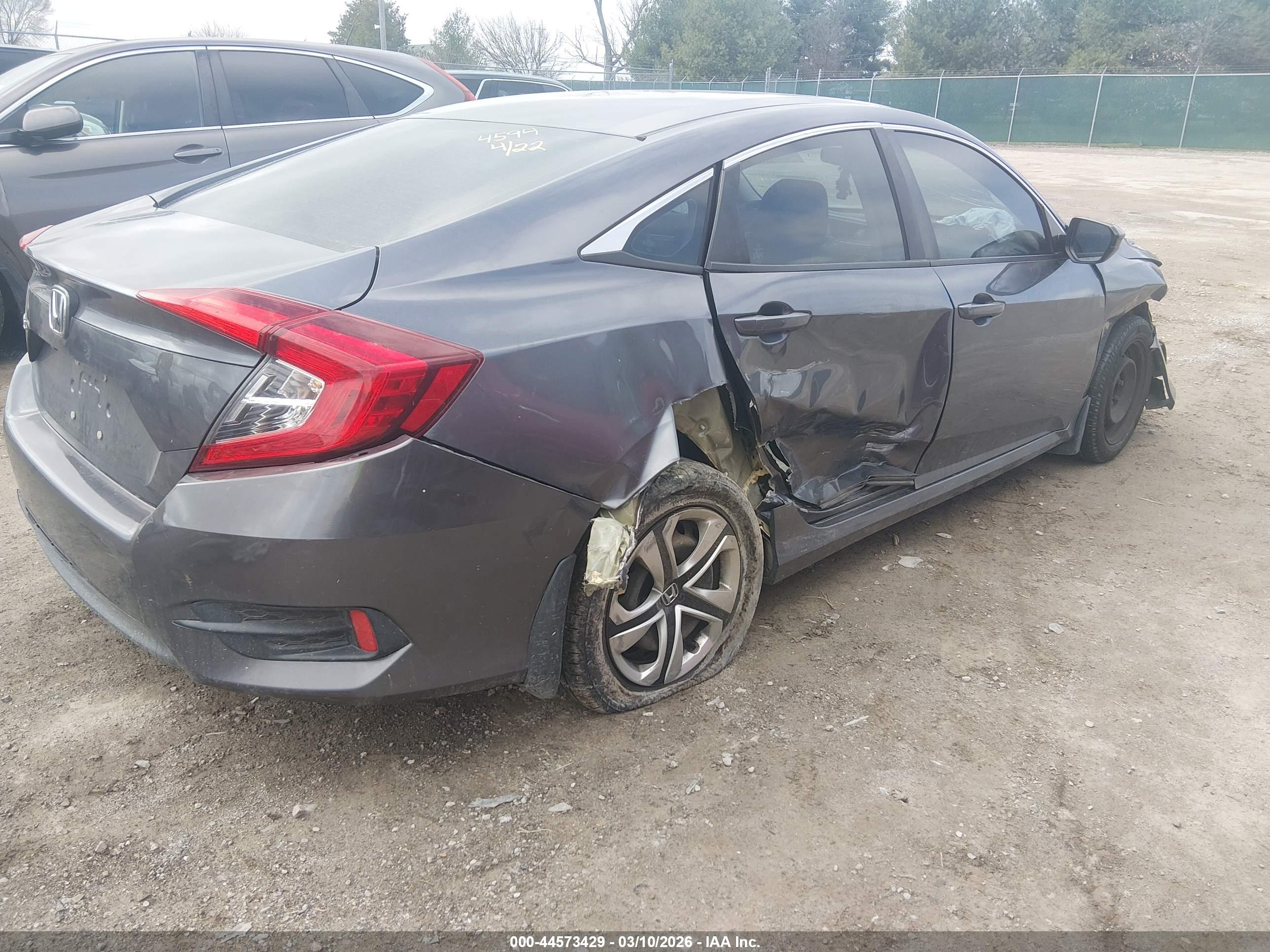 HONDA CIVIC image 4