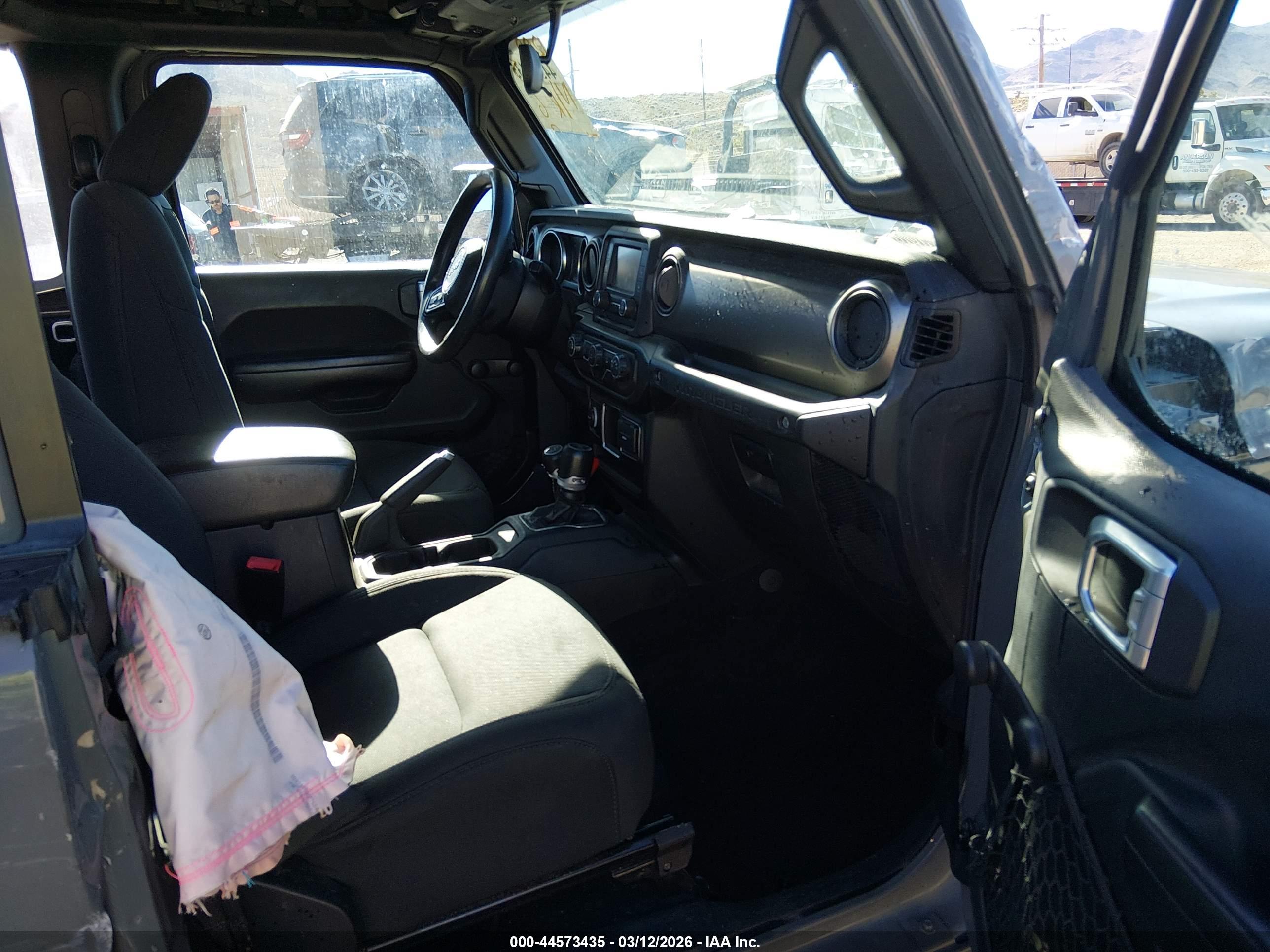 JEEP WRANGLER image 5