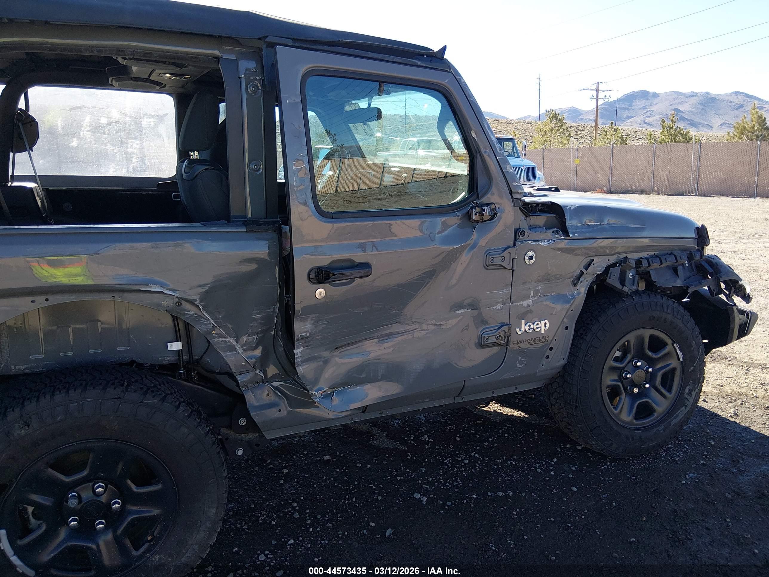 JEEP WRANGLER image 6