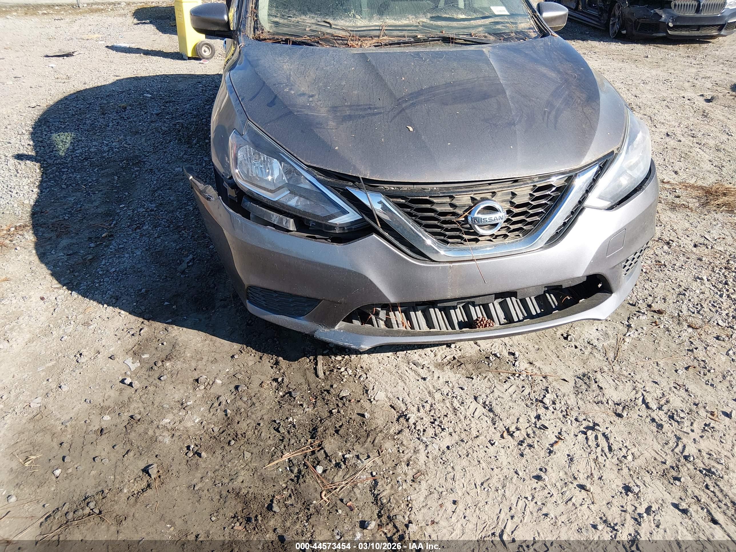 NISSAN SENTRA image 6