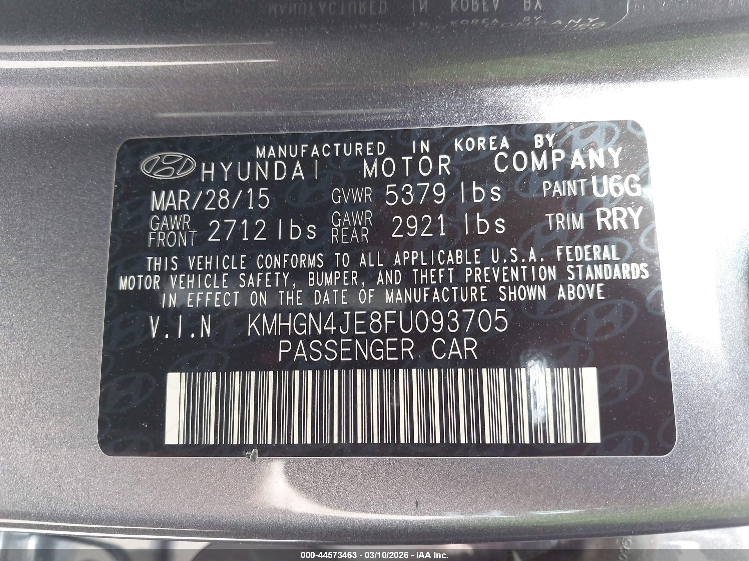 HYUNDAI GENESIS image 9