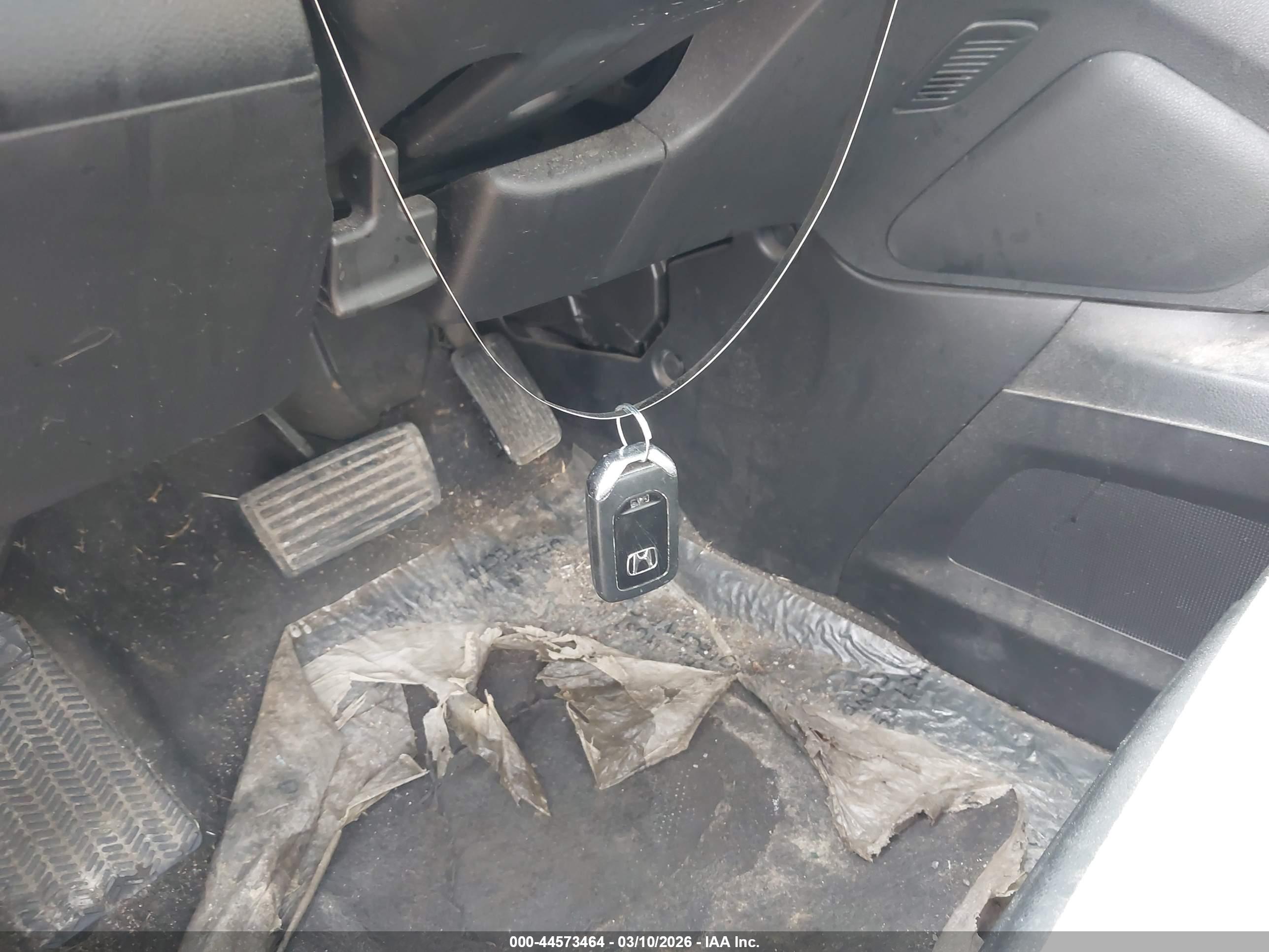 HONDA CR-V image 11