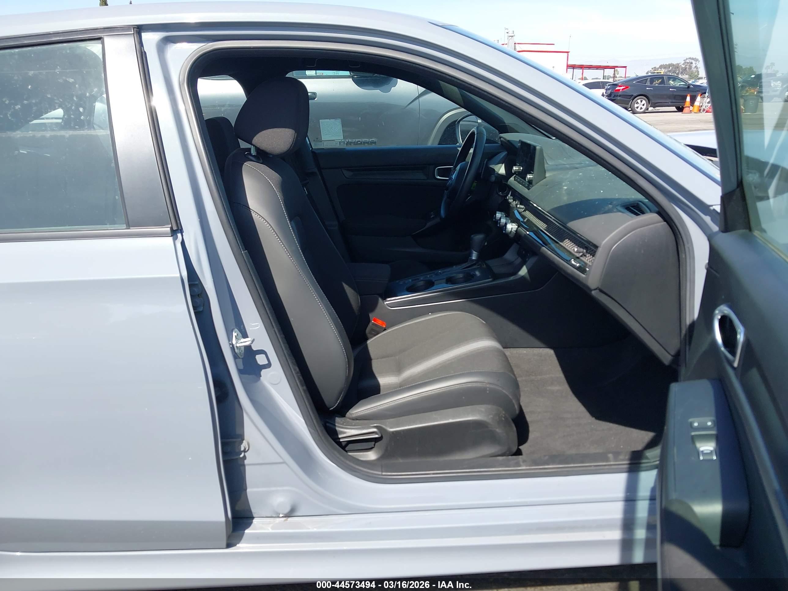 HONDA CIVIC image 5