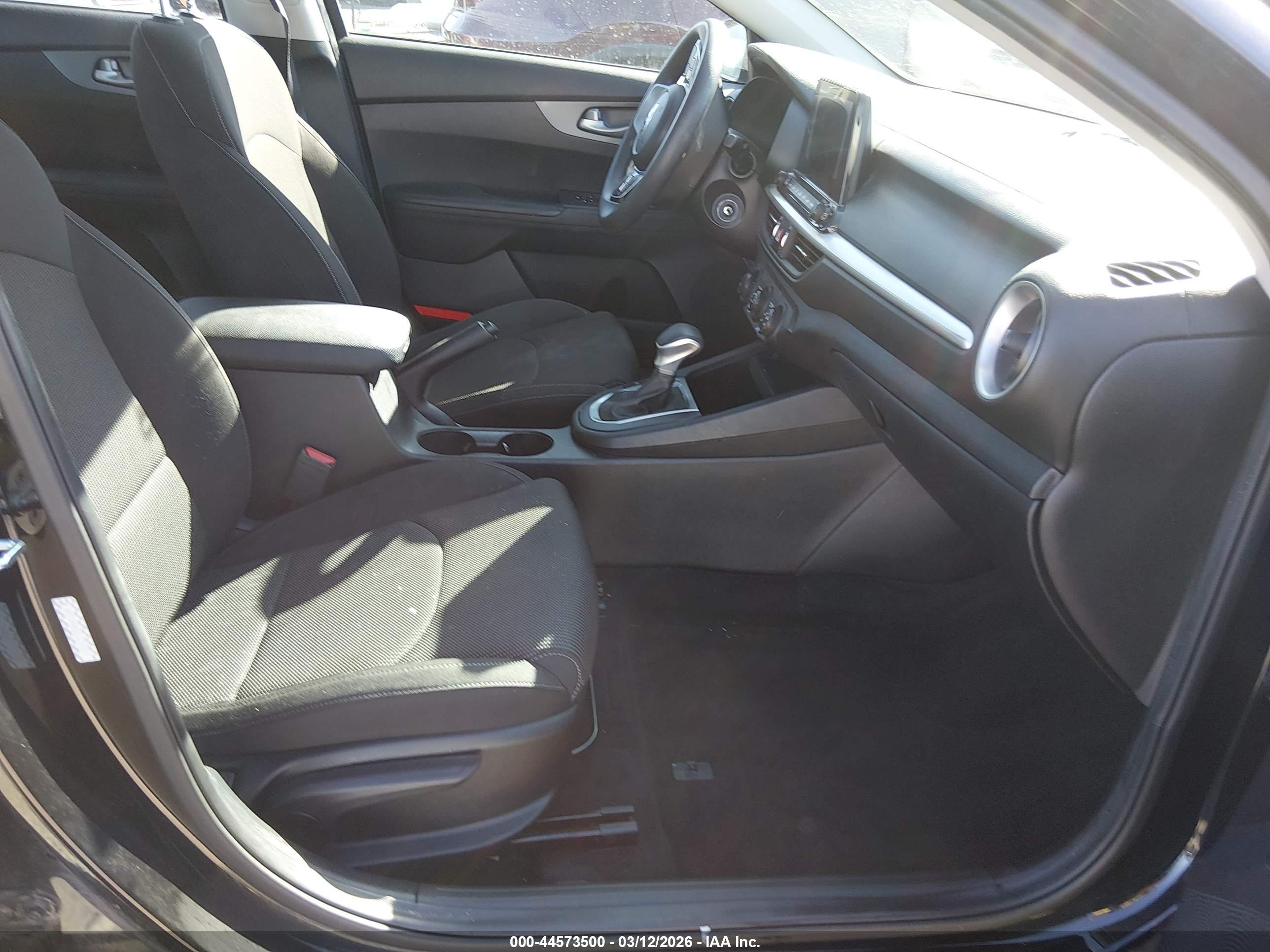 KIA FORTE image 5