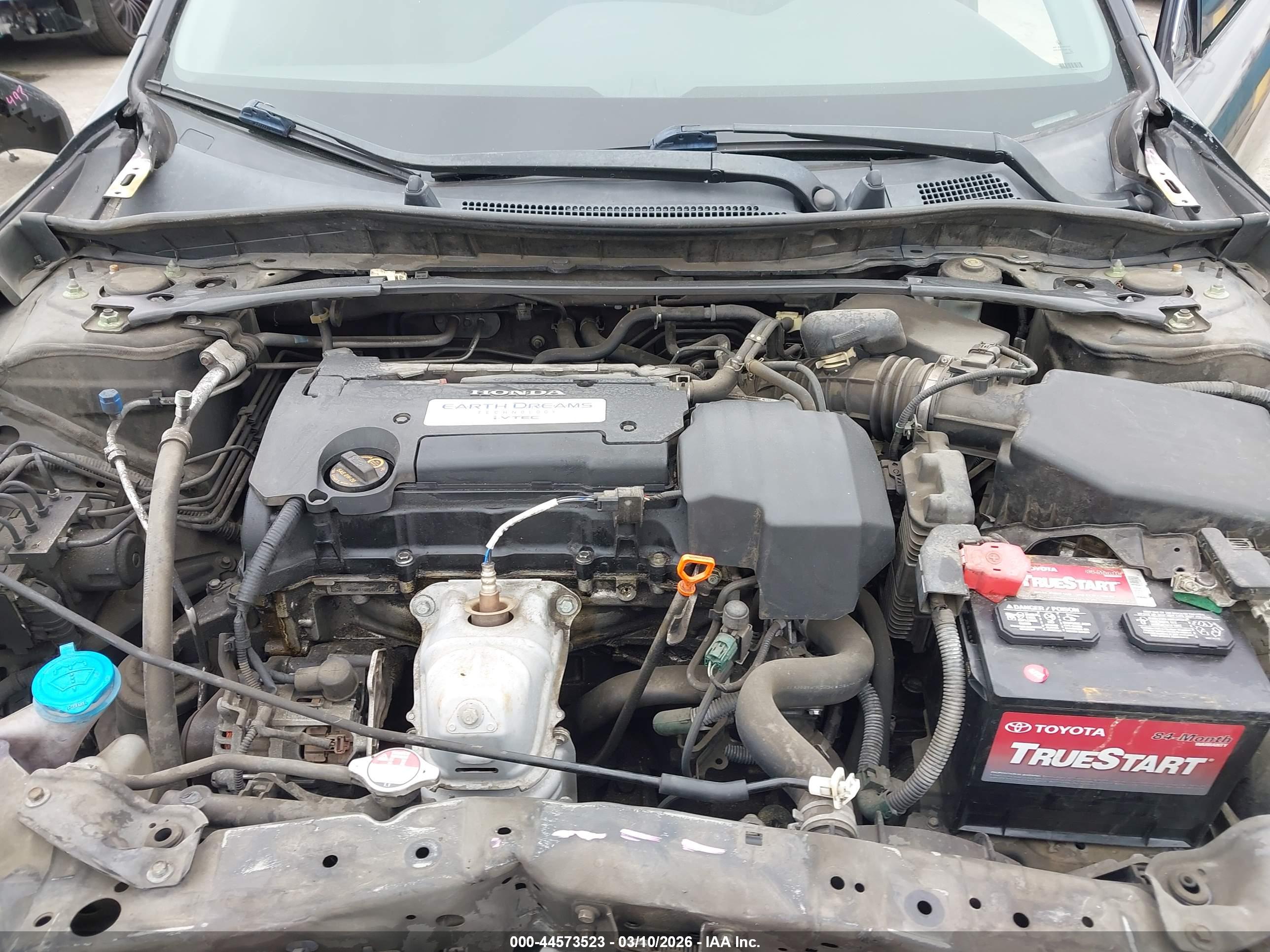 HONDA ACCORD image 10