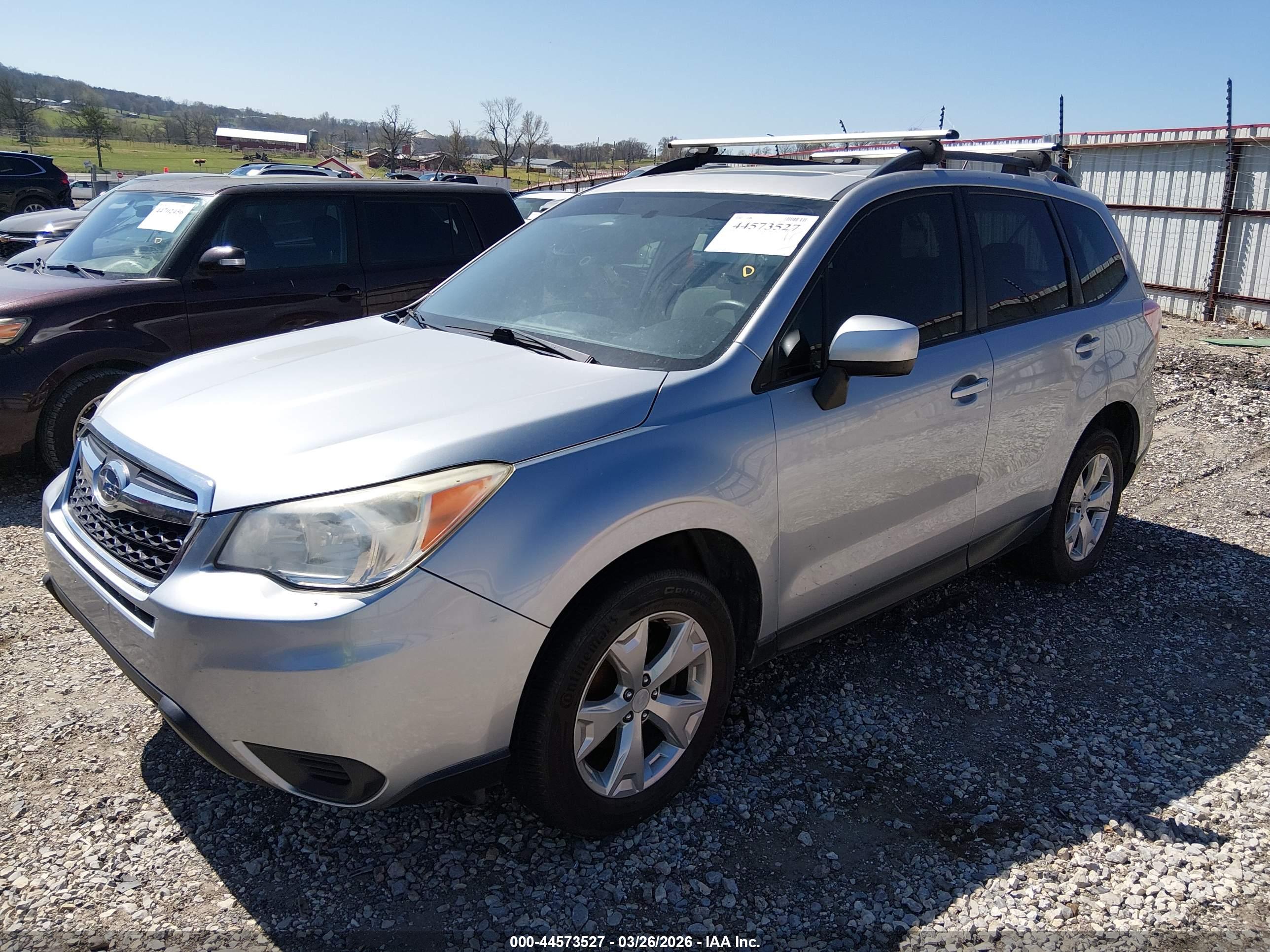 SUBARU FORESTER image 2