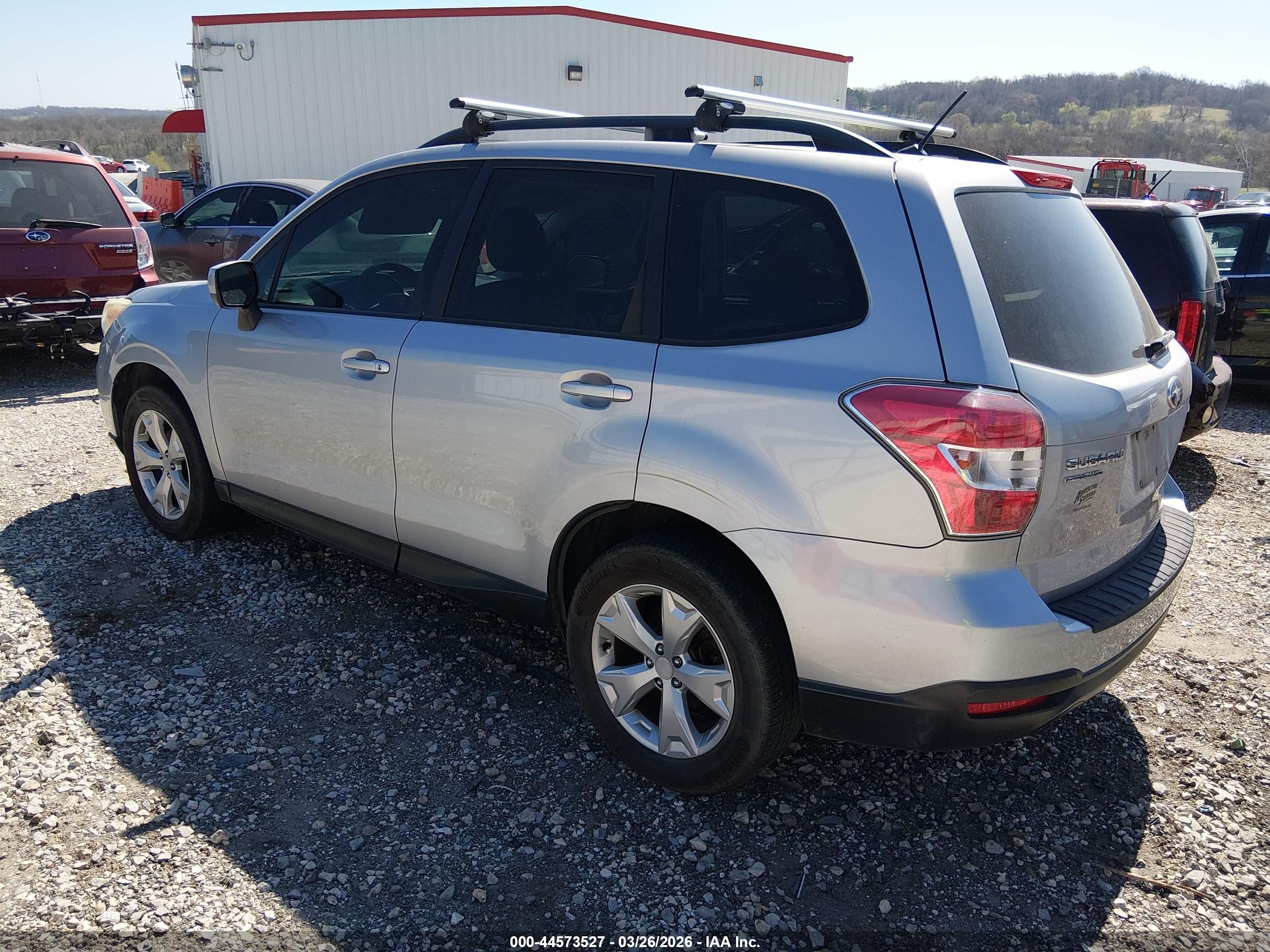 SUBARU FORESTER image 3