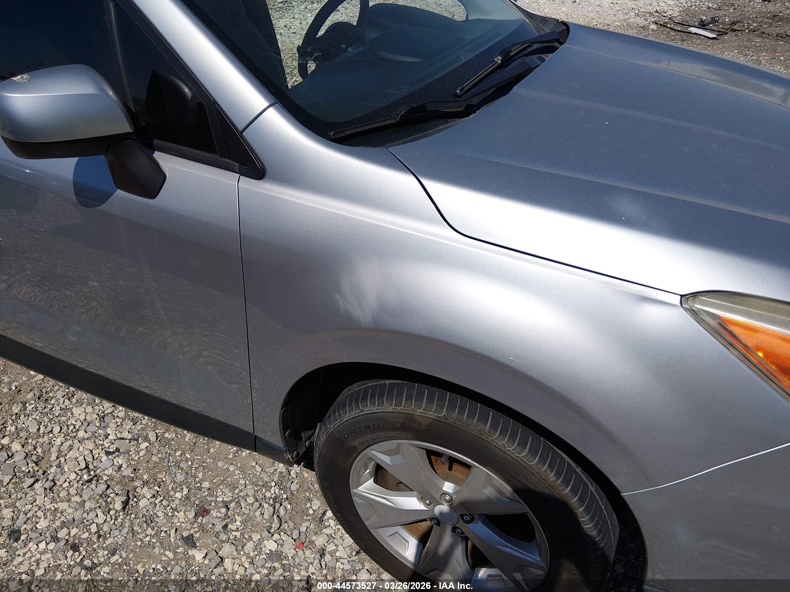 SUBARU FORESTER image 6