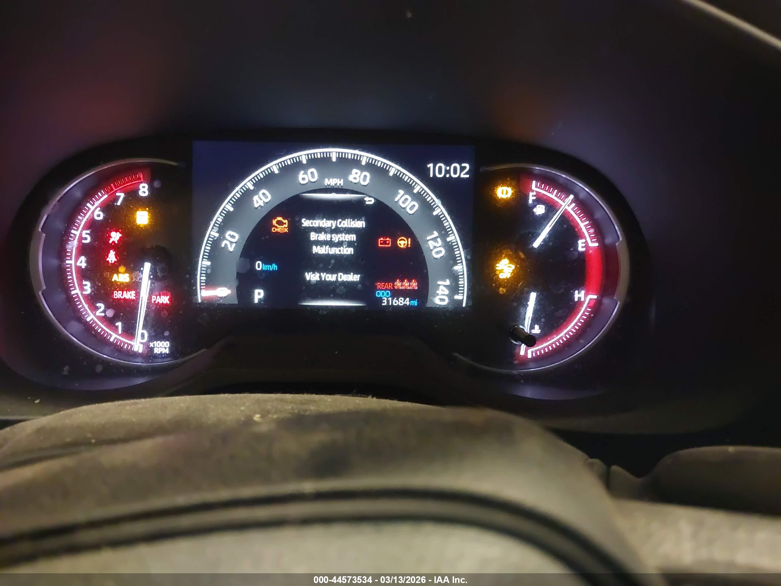 TOYOTA RAV4 image 7