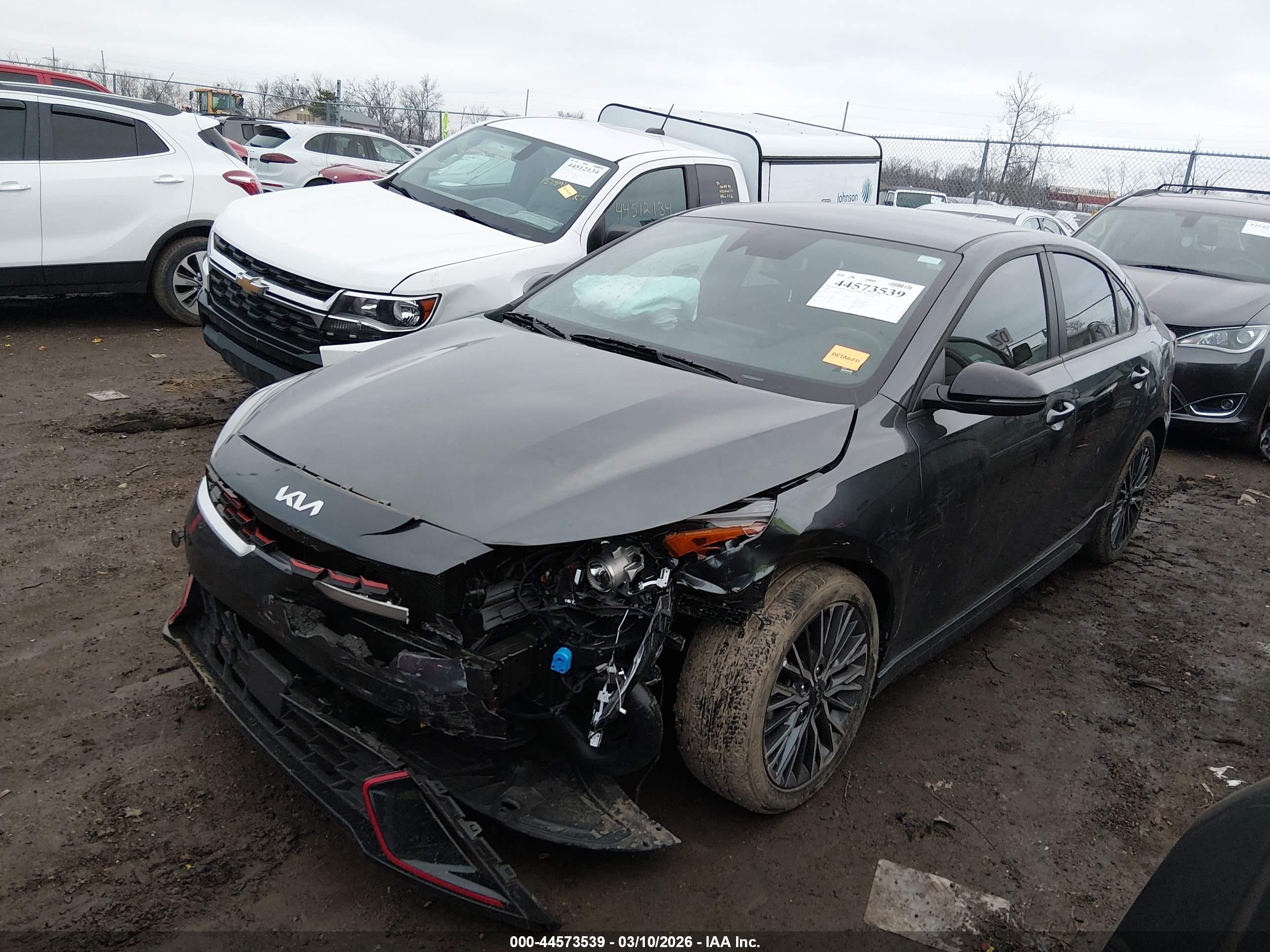 KIA FORTE image 2