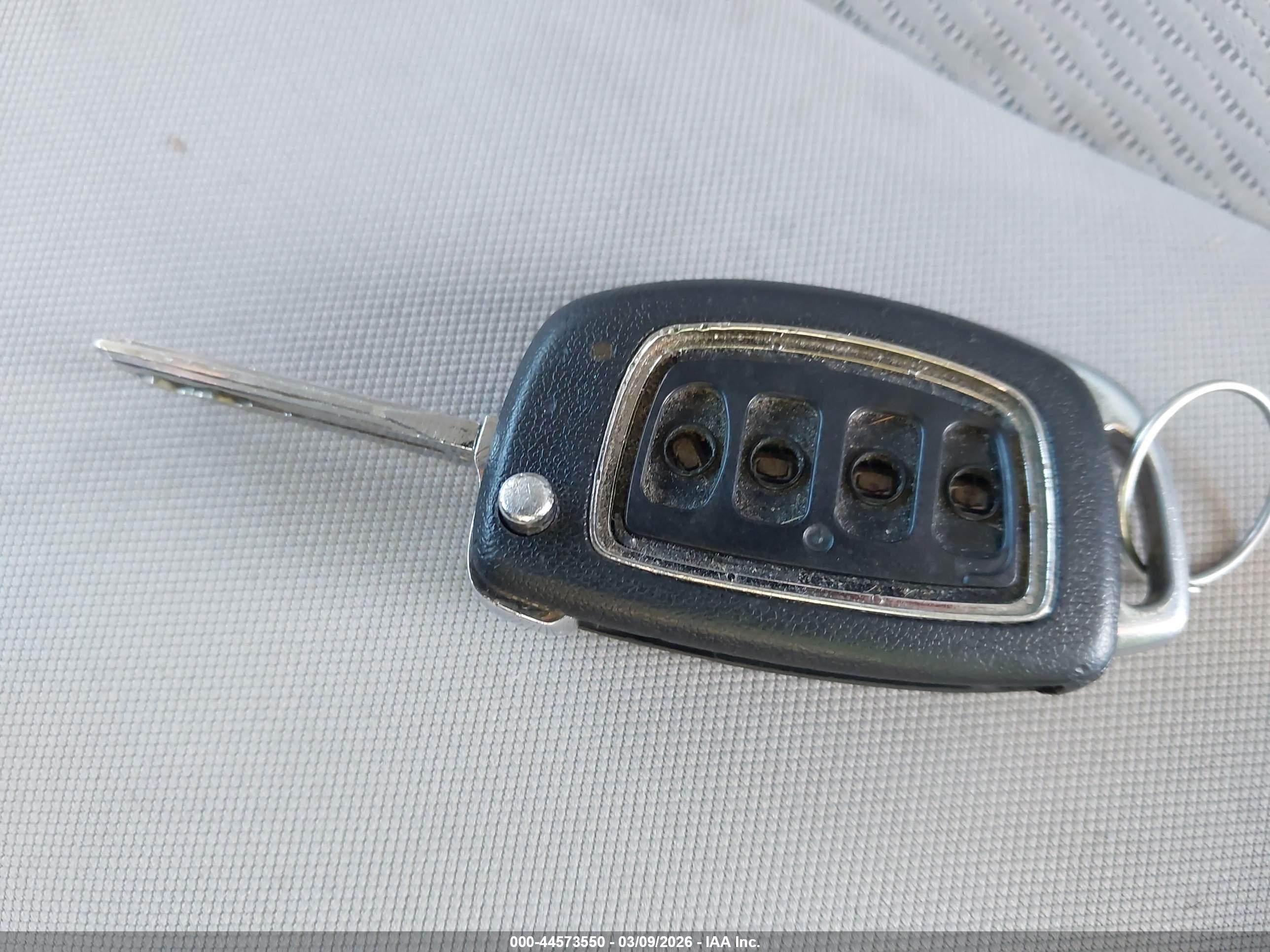 HYUNDAI SONATA image 11