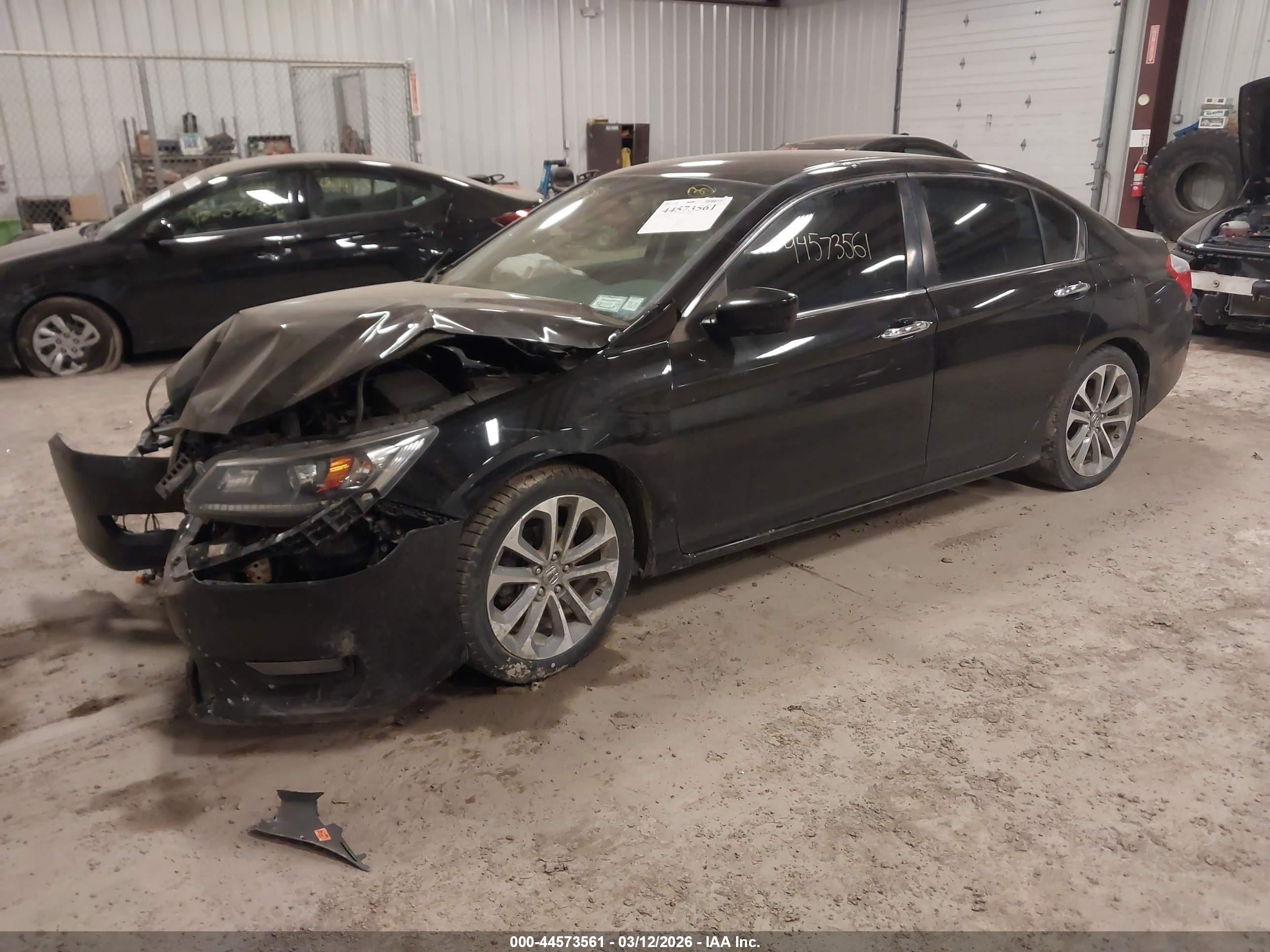 HONDA ACCORD image 2