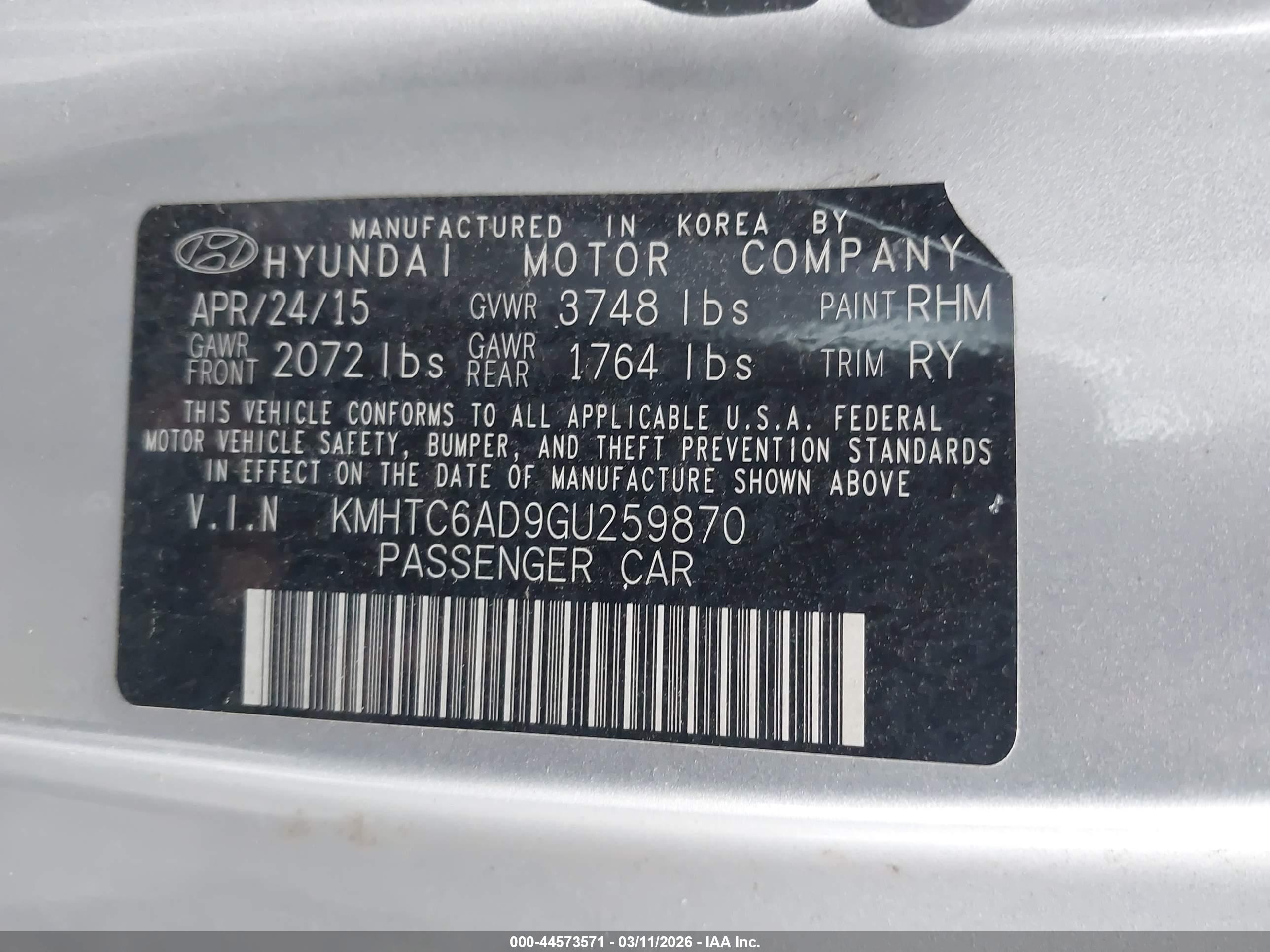 HYUNDAI VELOSTER image 9
