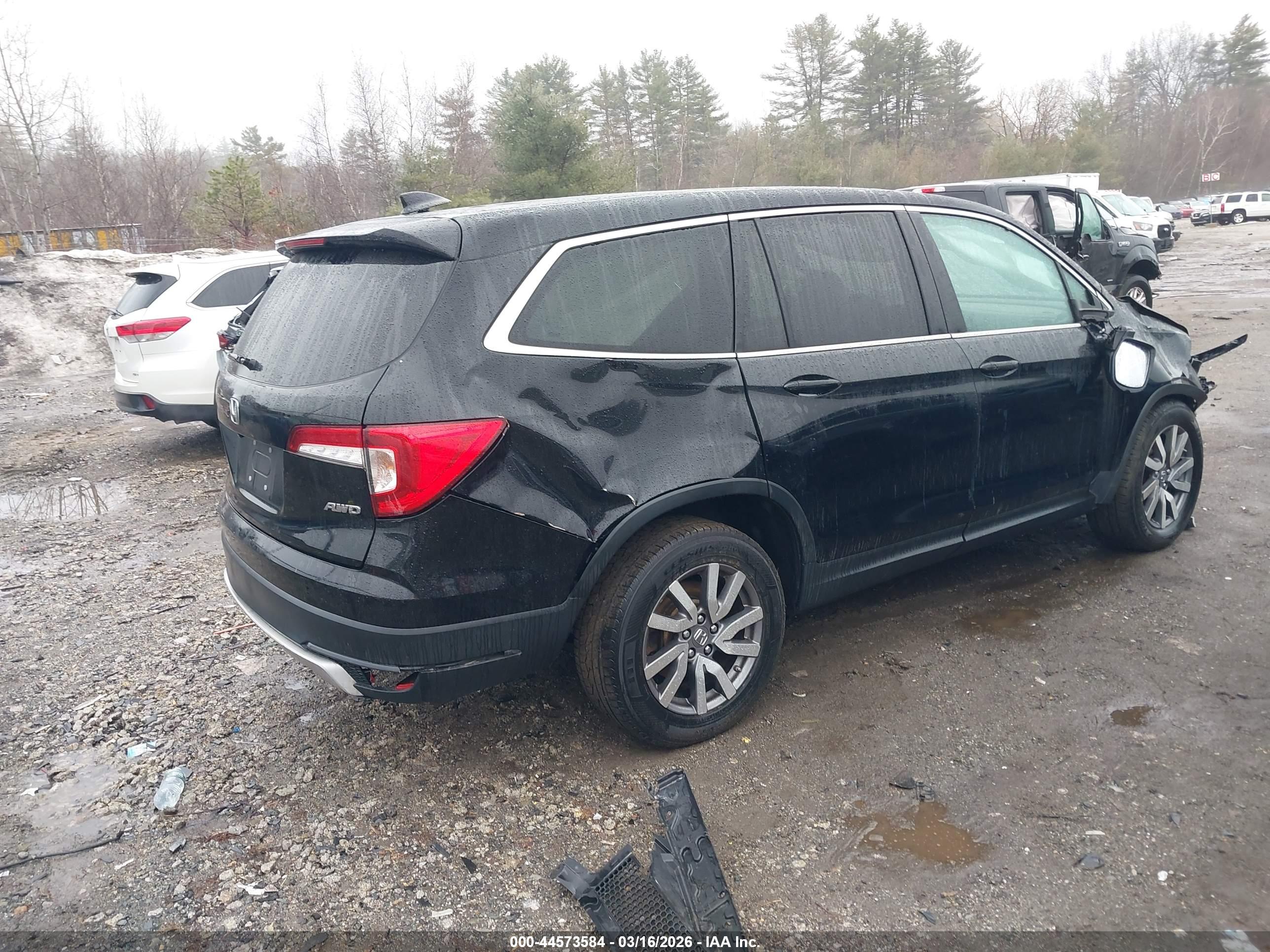 HONDA PILOT image 4
