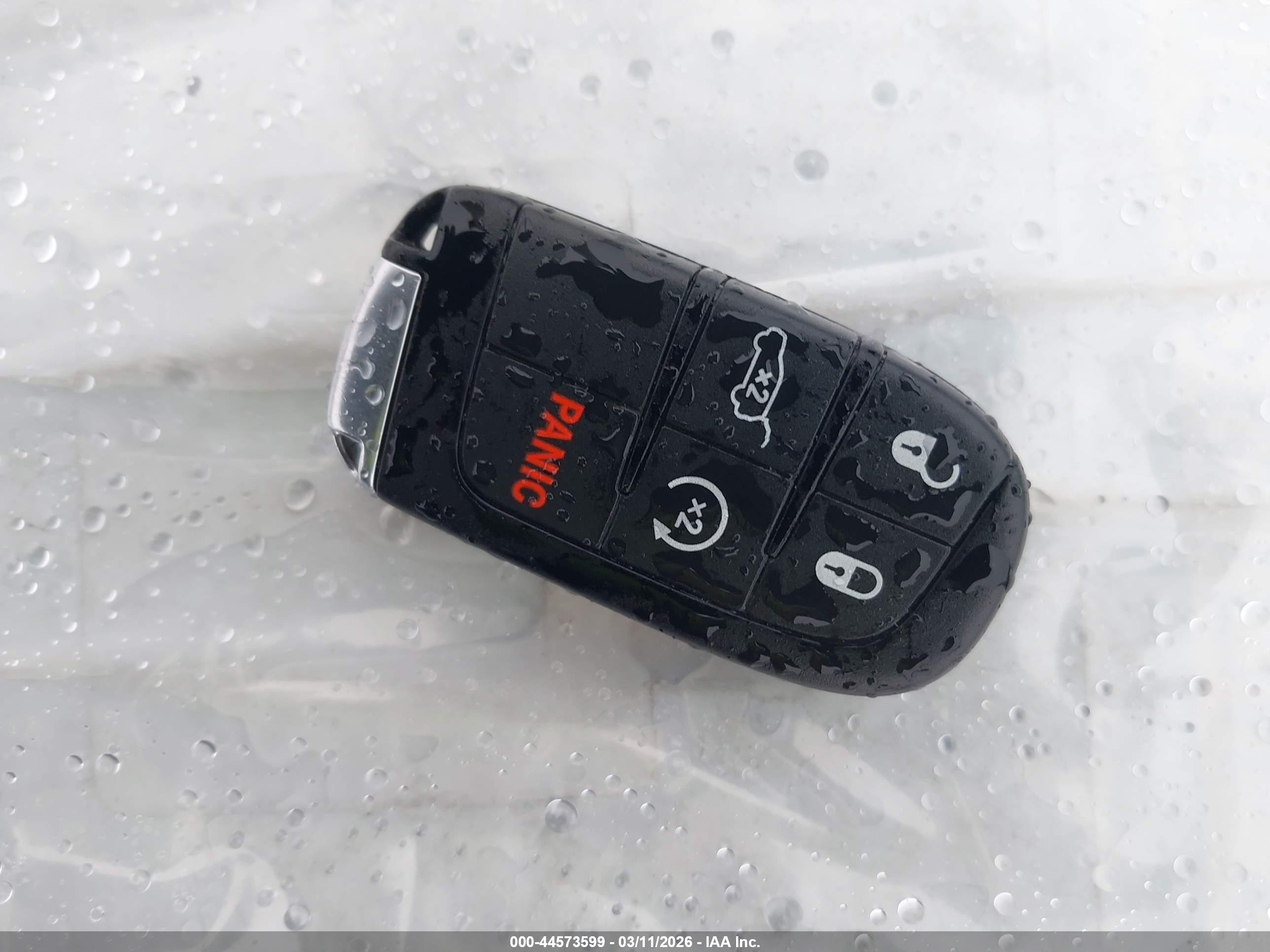 JEEP GRAND image 11
