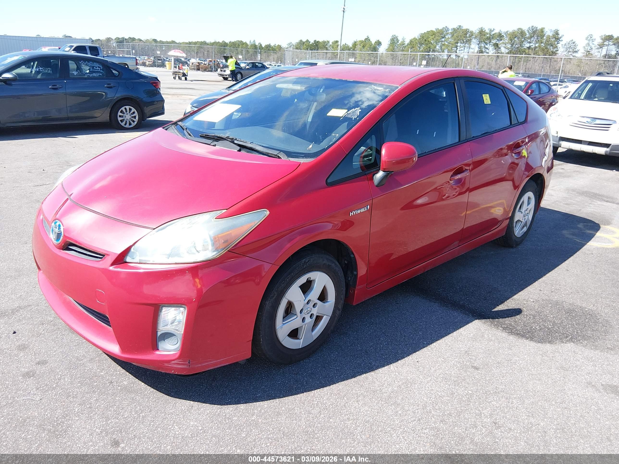 TOYOTA PRIUS image 2