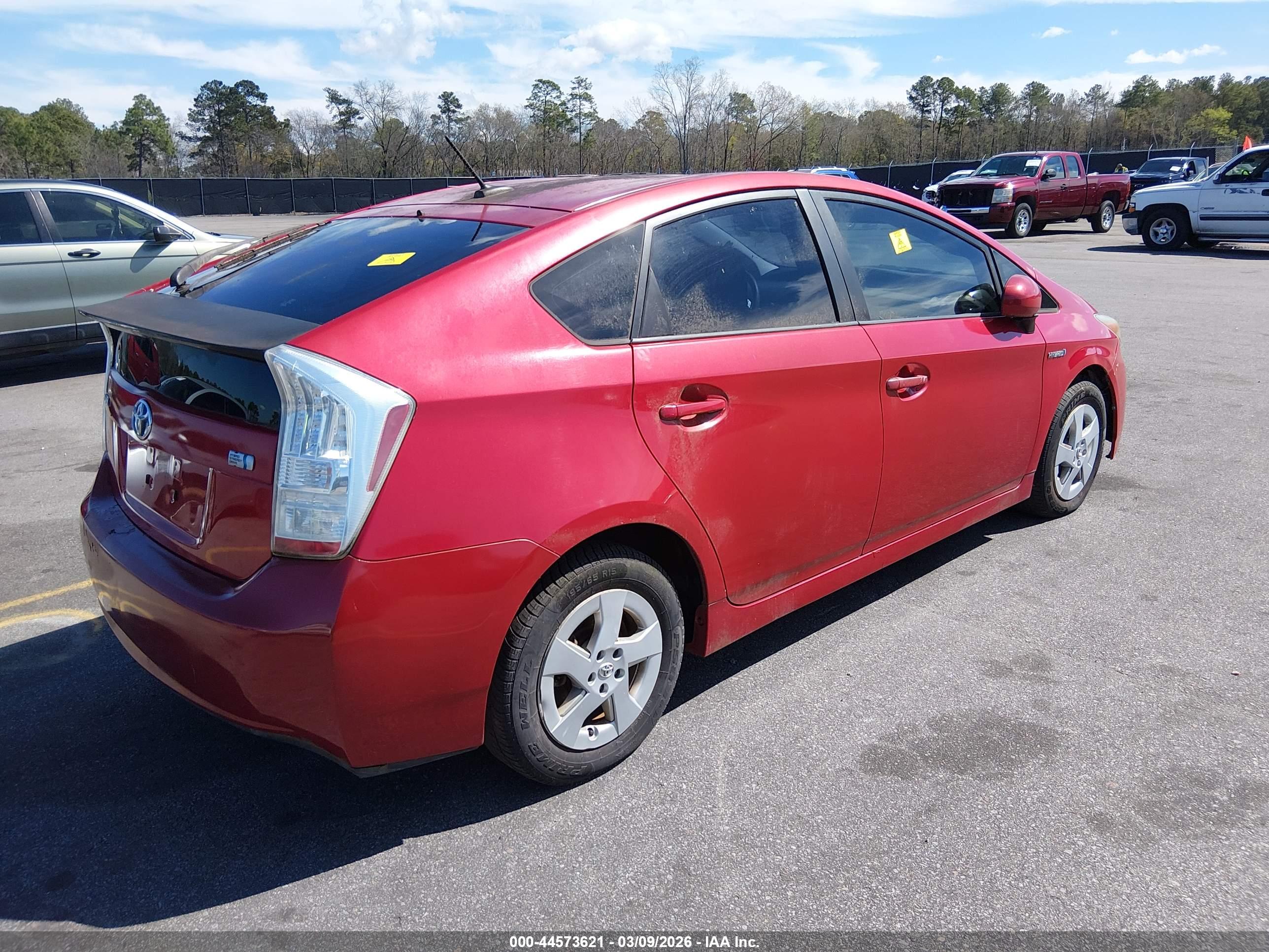 TOYOTA PRIUS image 4