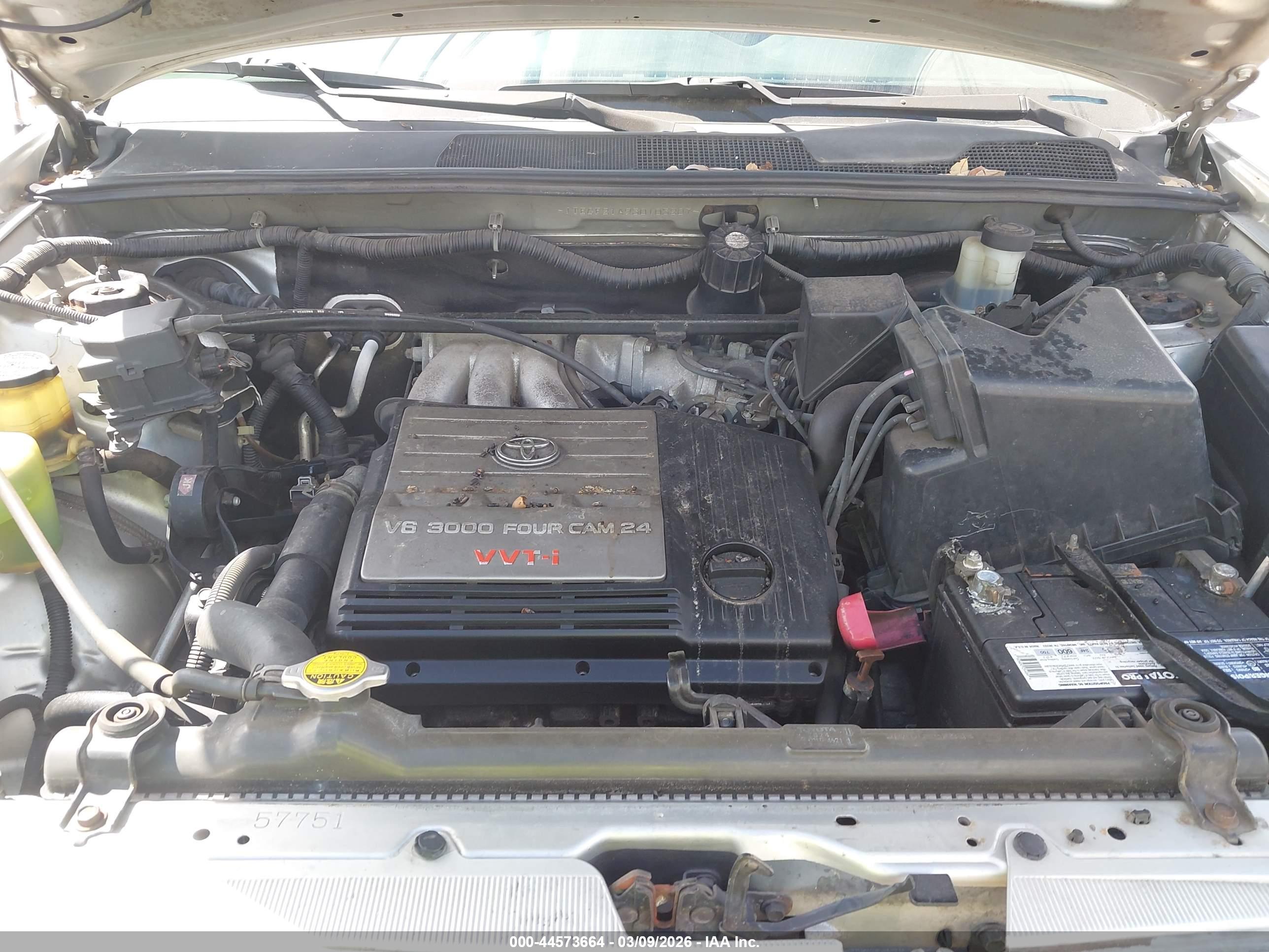 TOYOTA HIGHLANDER image 10