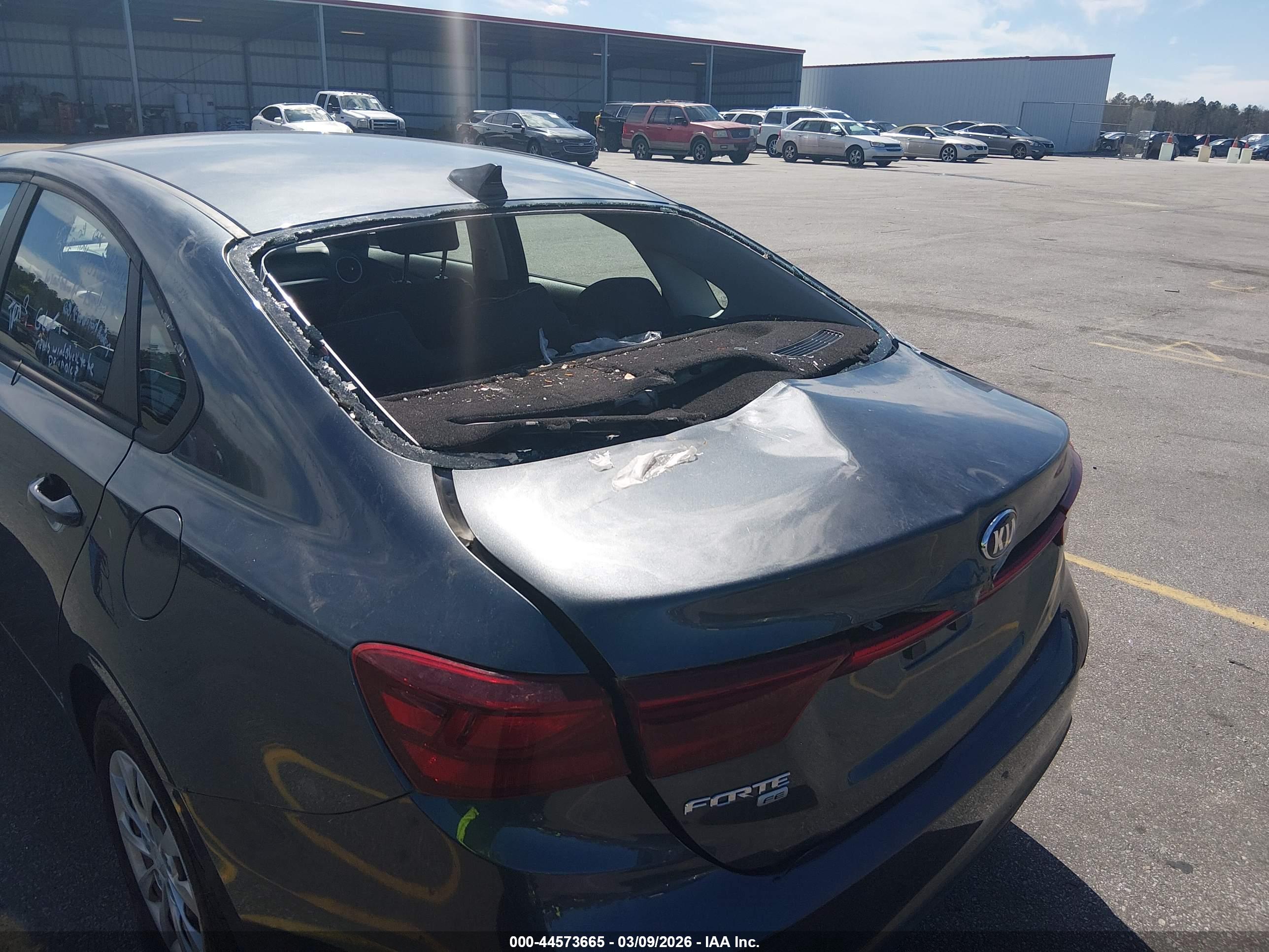 KIA FORTE image 6