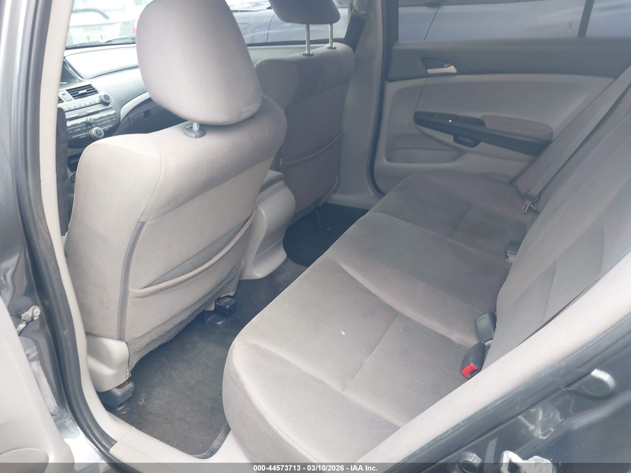 HONDA ACCORD image 8