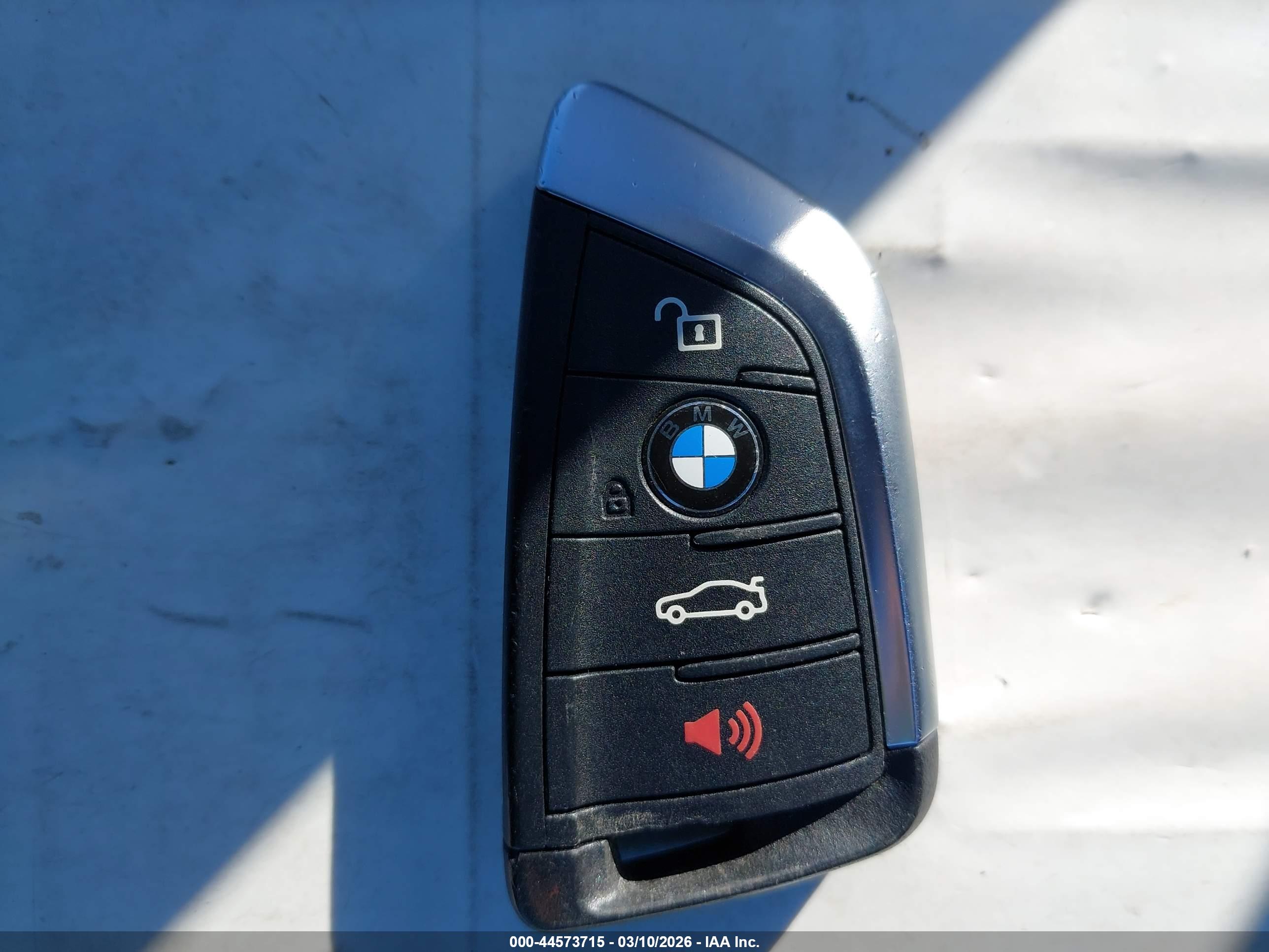 BMW X1 image 11