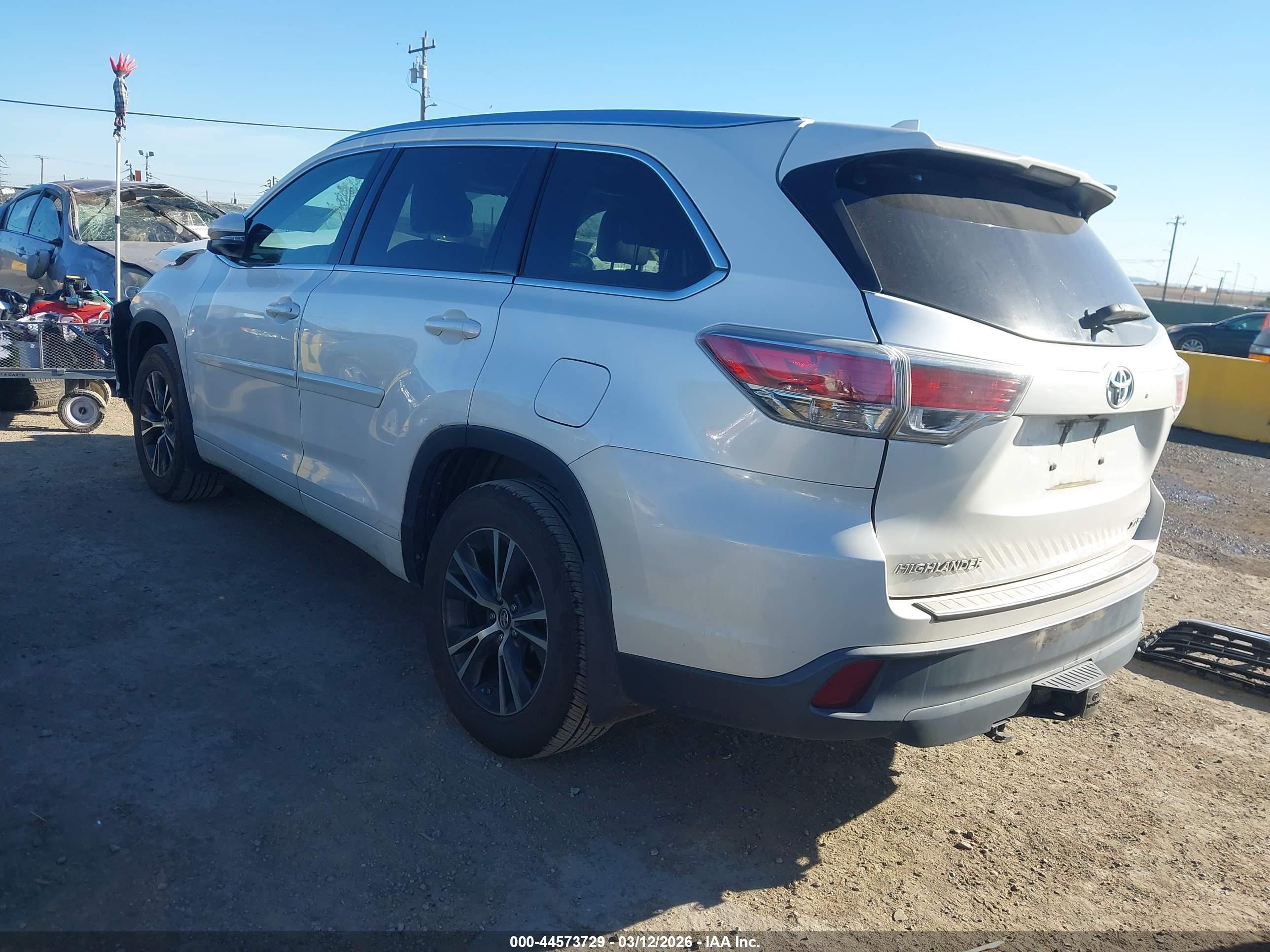 TOYOTA HIGHLANDER image 3